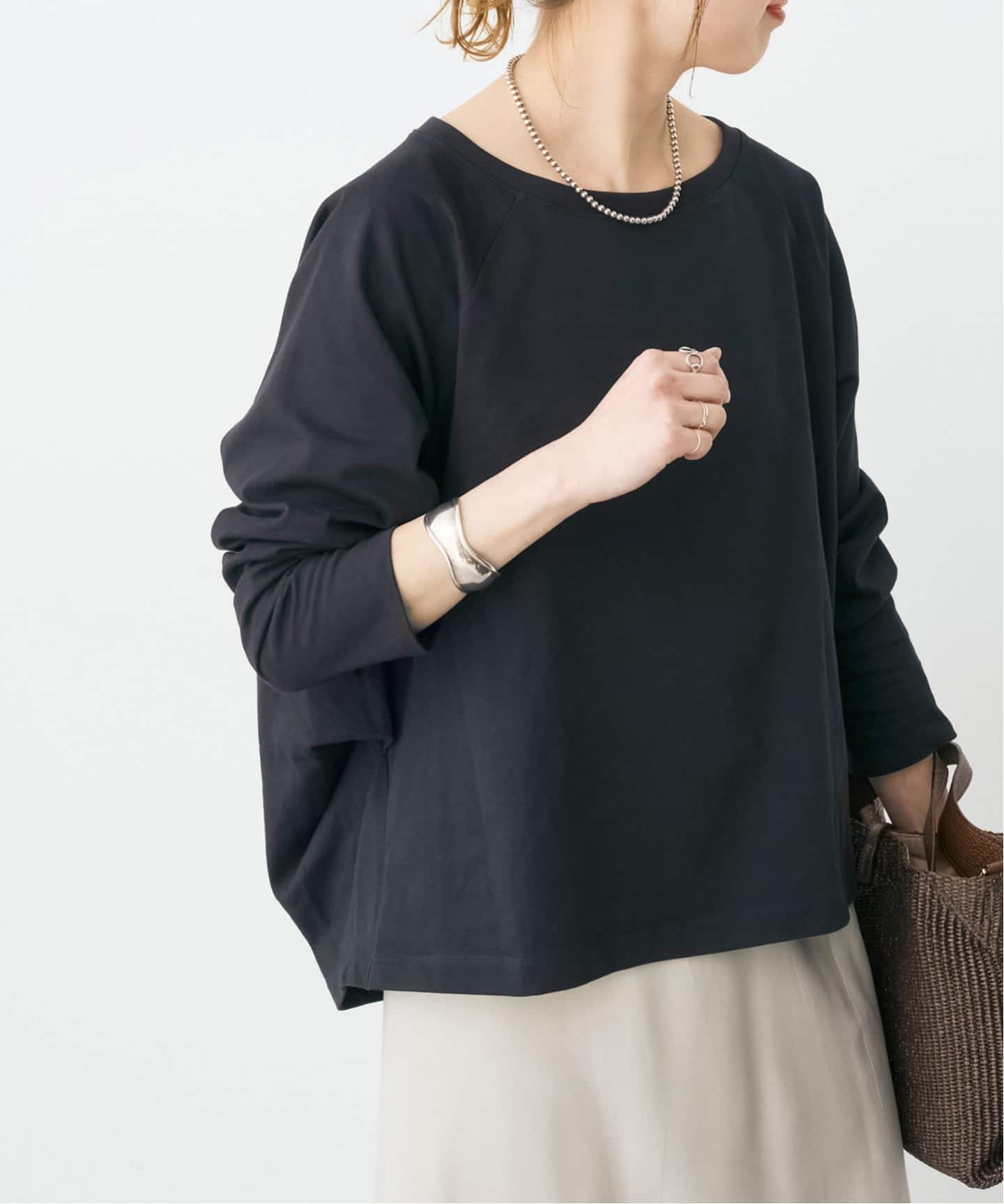 新色有り / 追加予約》ボートネックバックタックプルオーバー（Tシャツ