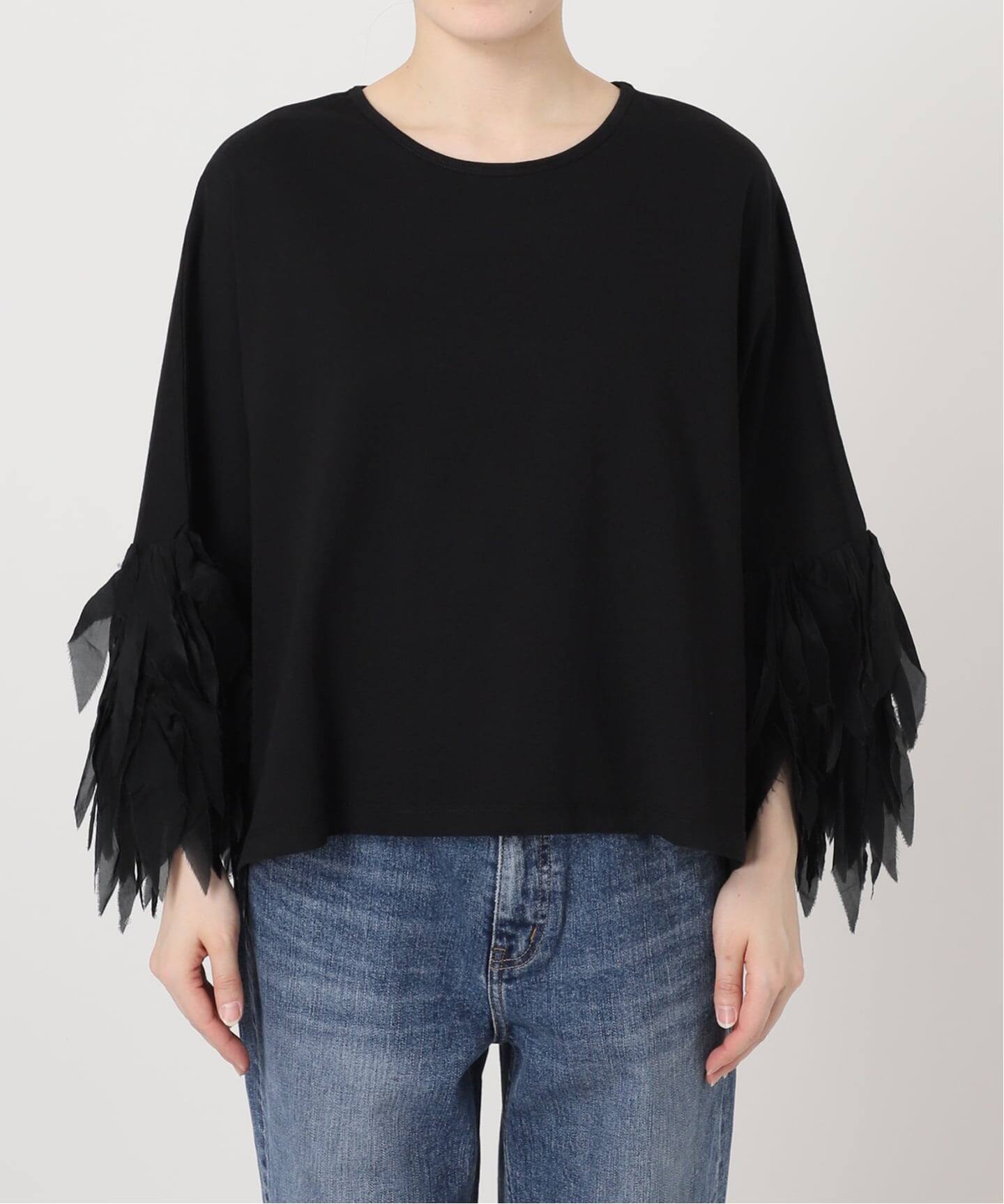 AAYUSHI / アユーシ フェザーフリルカットソー（Tシャツ／カットソー