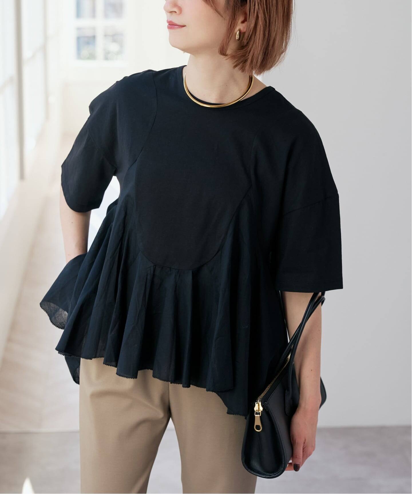 ⭐︎新品タグ付き⭐︎￼AAYUSHI アユーシ ぺプラムワッフルTシャツ AAYUSHI / アユーシ ペプラムラッフルTシャツ（Tシャツ／カットソー
