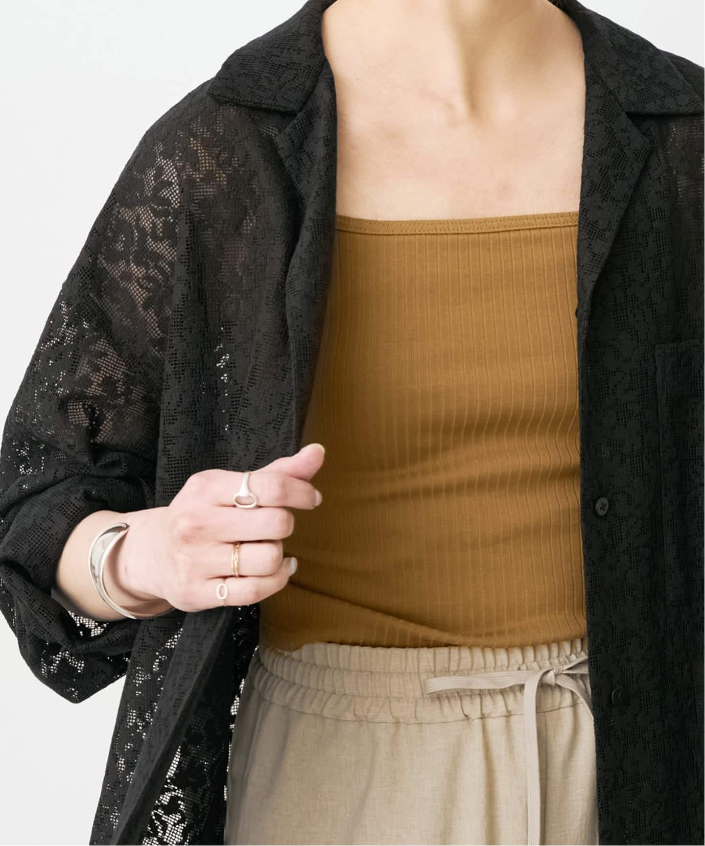 45R タンクトップ Embroidered Scalloped Tank | Madewell