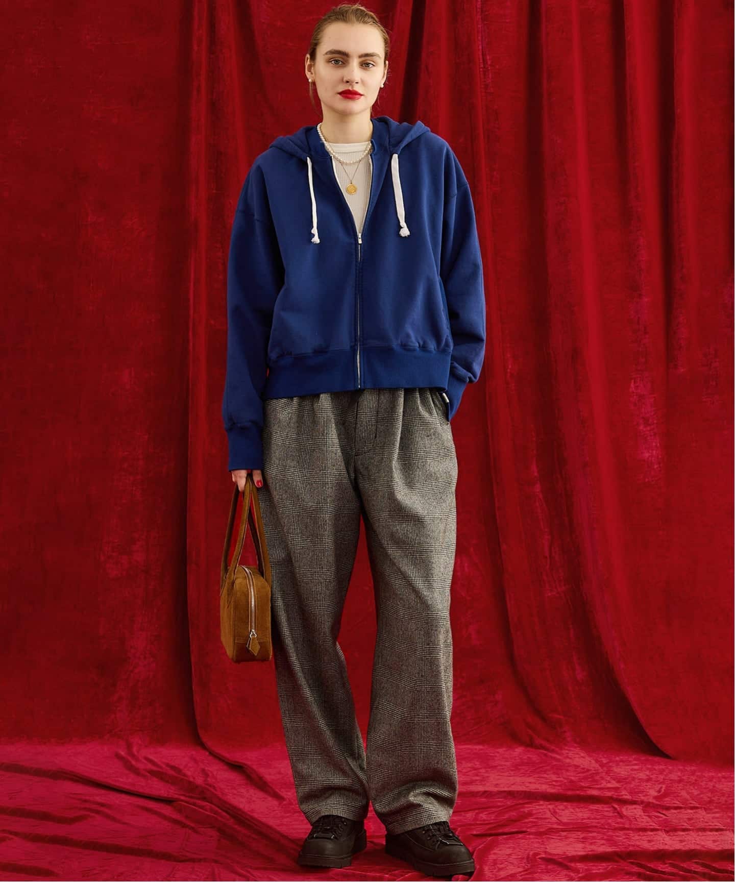 一部店舗+WEB限定予約》oblada / オブラダ ROBIN HOODIE（パーカー