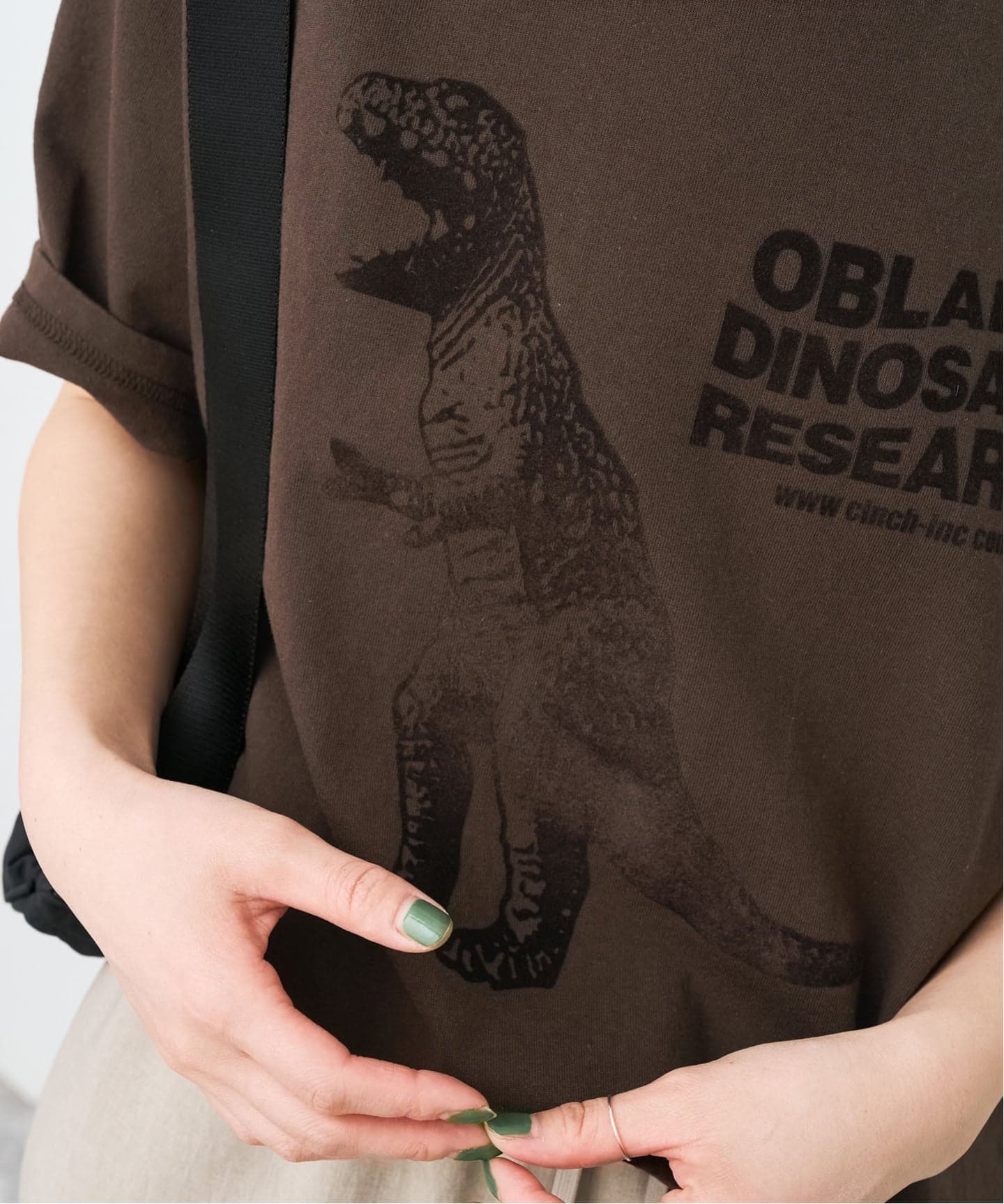 別注》Oblada DINOSAUR TEE（Tシャツ／カットソー）｜Spick & Span
