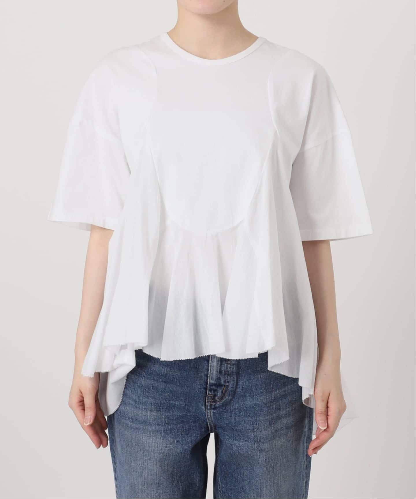 AAYUSHI アユーシ ペプラムラッフルTシャツ ピンク 一部店舗+WEB限定 / 追加予約》AAYUSHI / アユーシ ペプラムラッフルT