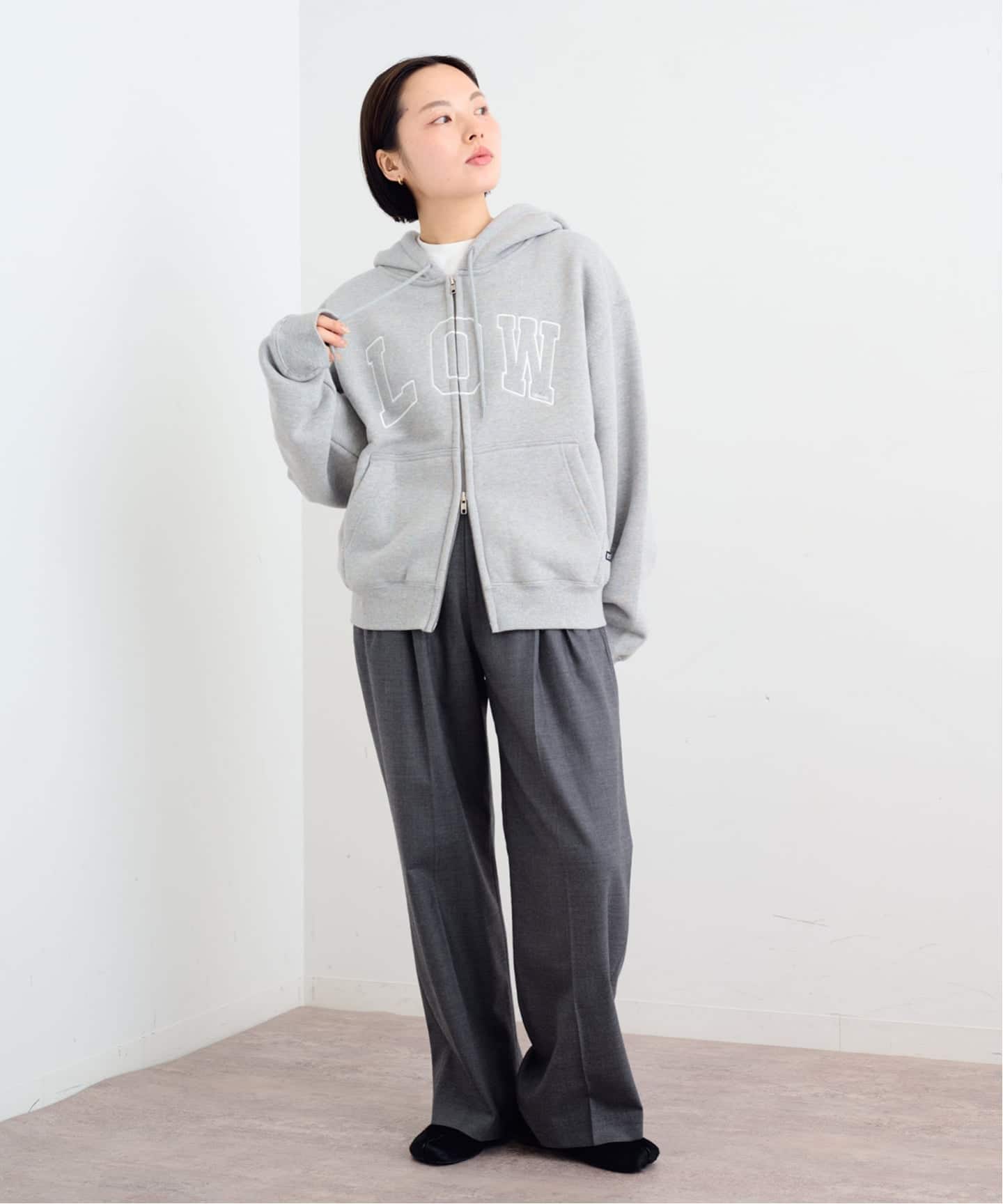 予約》LOW CLASSIC Lc / ロウ クラシック エルシ LOW NAPPING SWEAT