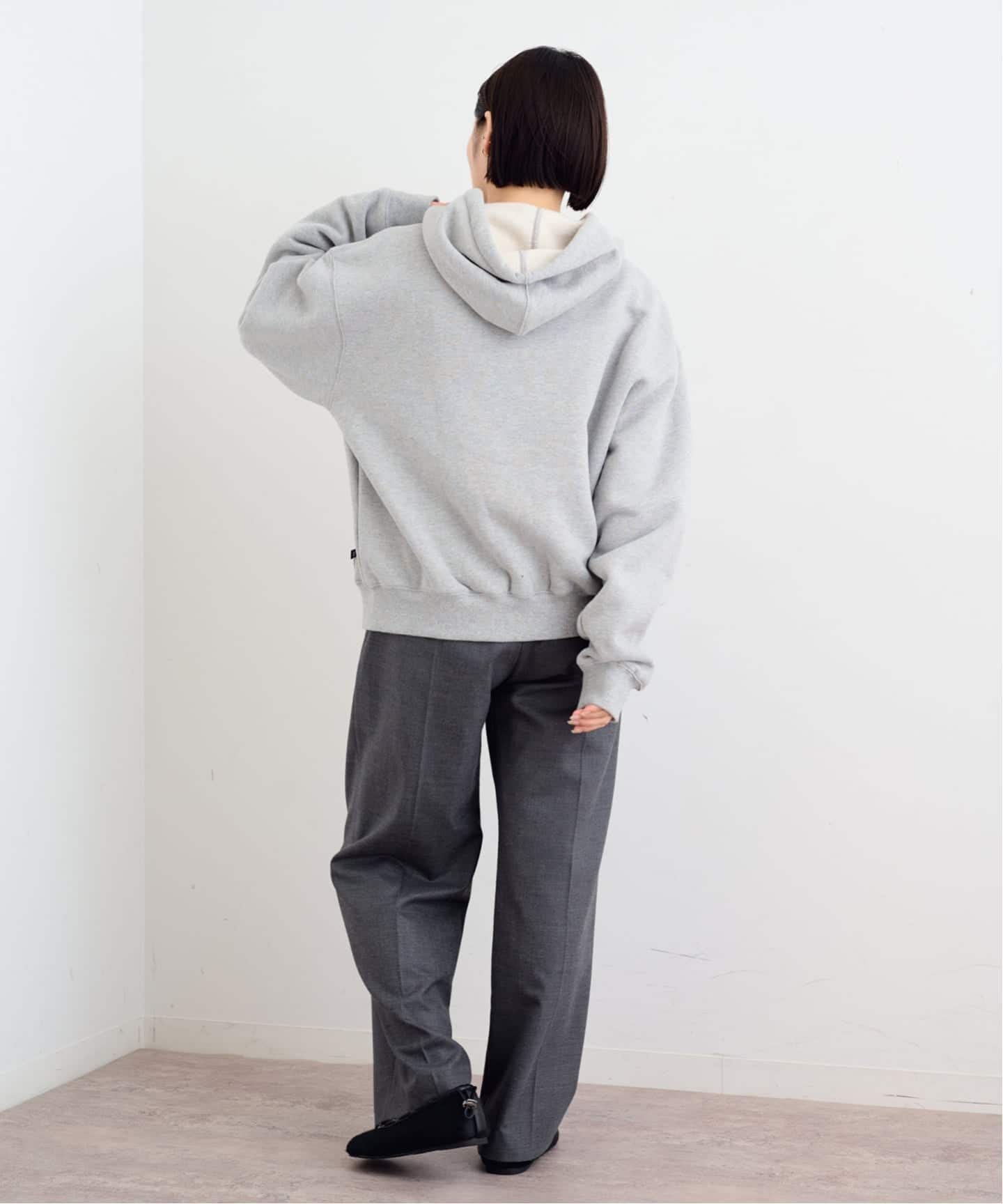 予約》LOW CLASSIC Lc / ロウ クラシック エルシ LOW NAPPING SWEAT