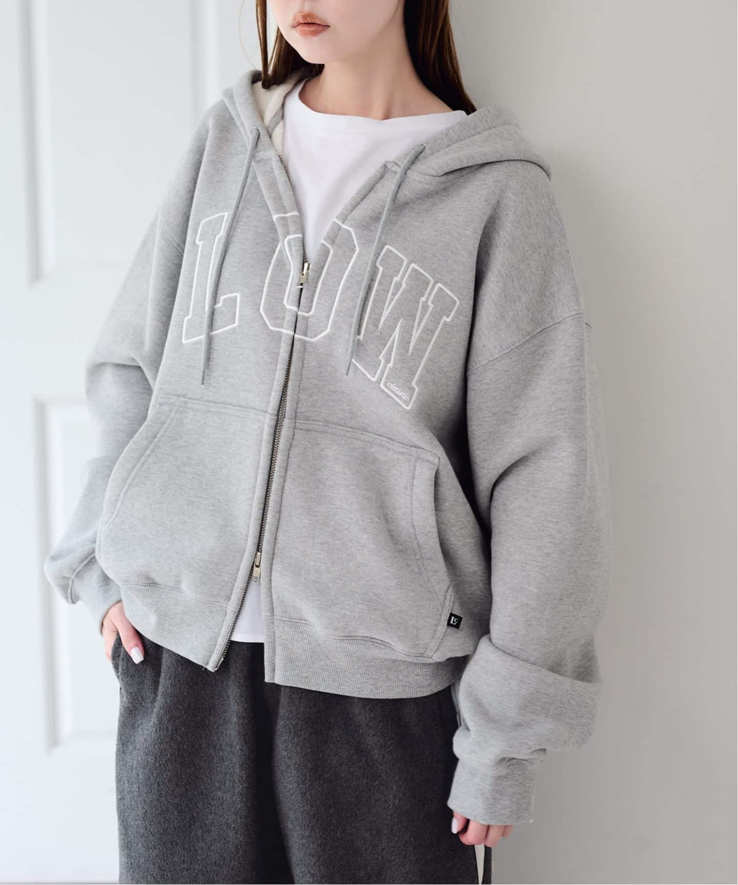 予約》LOW CLASSIC Lc / ロウ クラシック エルシ LOW NAPPING SWEAT