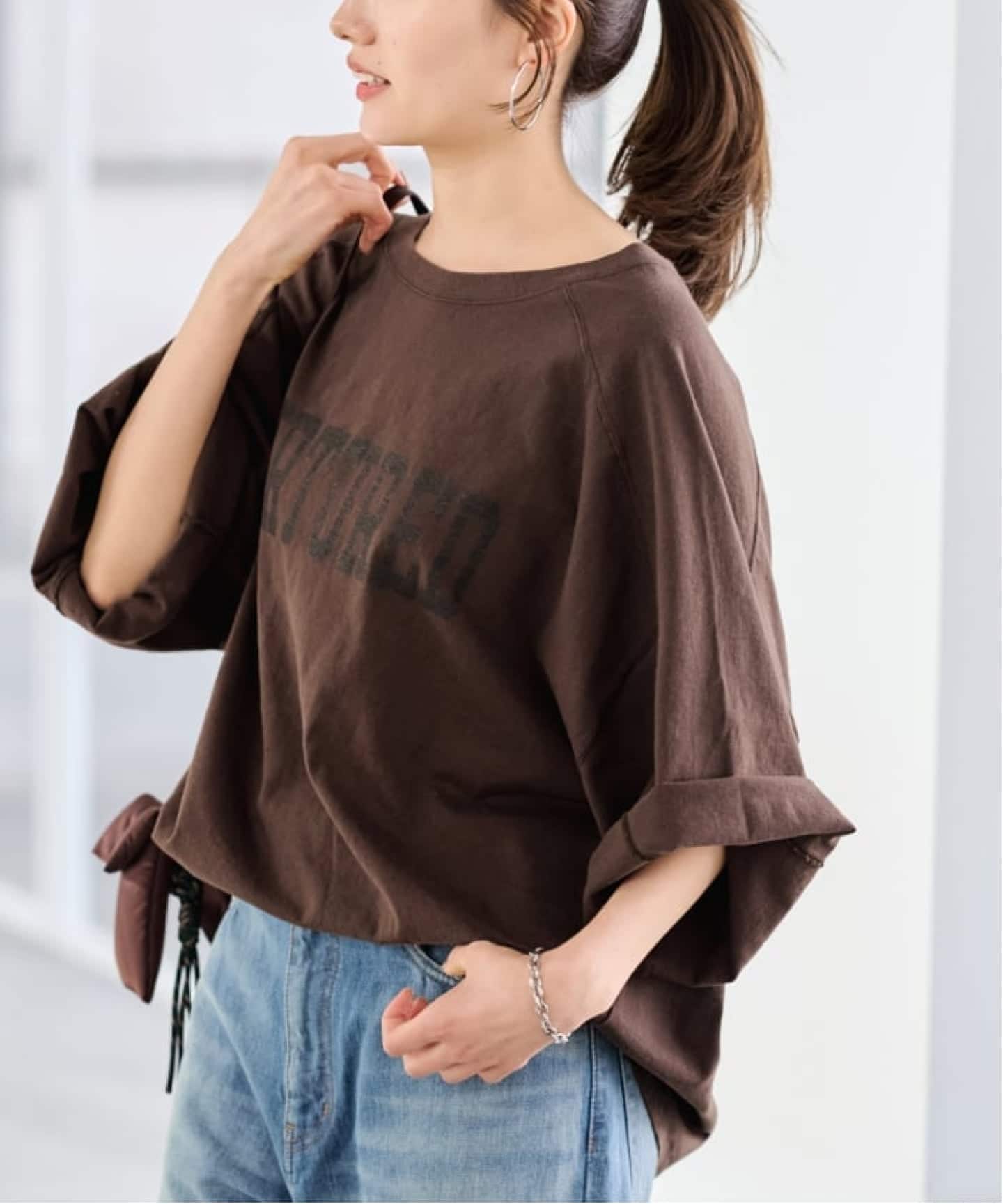 FRAMeWORK WEB限定 ハーフスリーブロゴTEE ブラウン ≪WEB限定 / 追加≫ハーフスリーブロゴTEE 4（Tシャツ／カットソー
