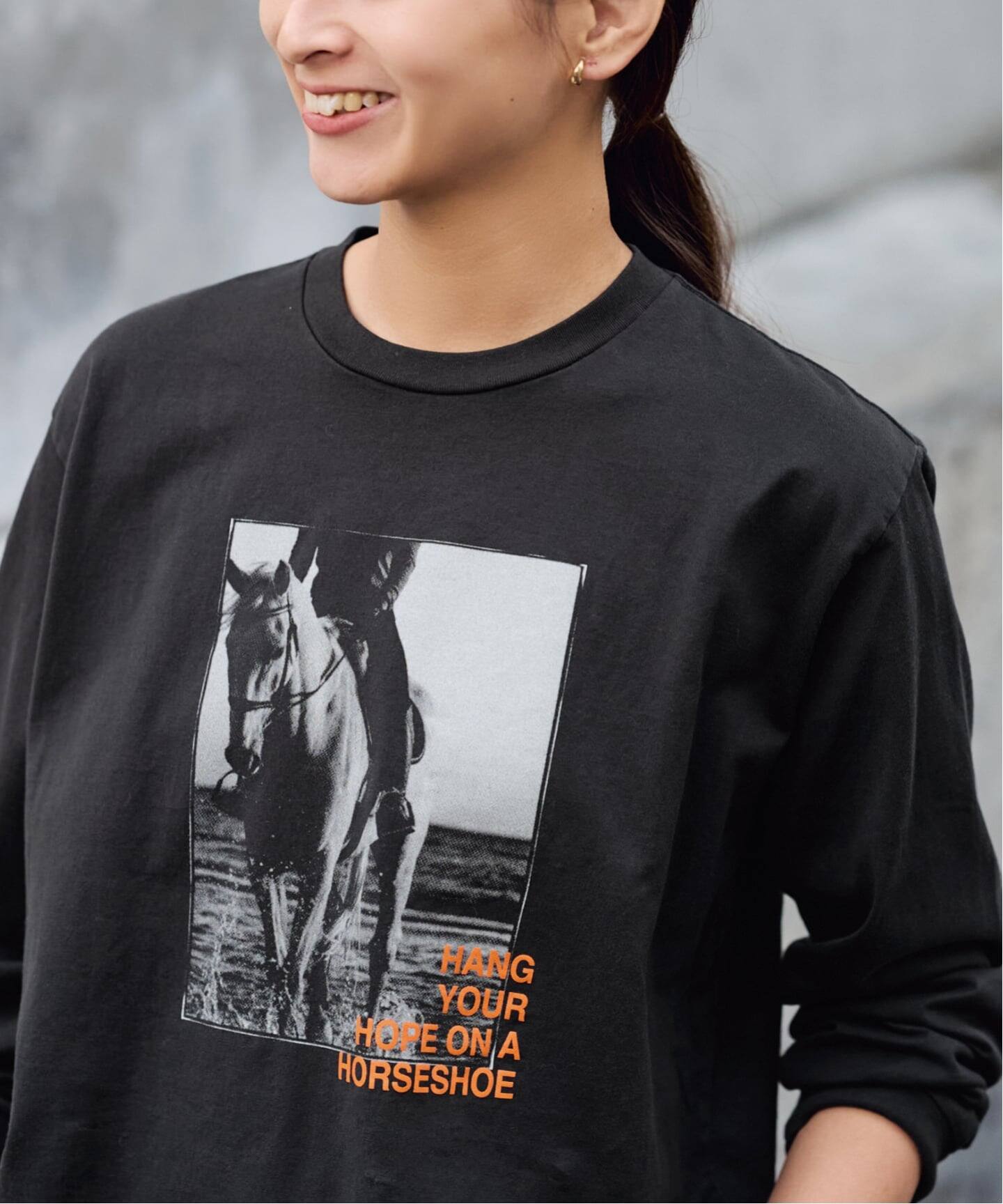 新品タグ付き　フレームワーク　別注フォトロンT FRAMeWORK（フレームワーク） tシャツ ホースフォトロングTシャツ