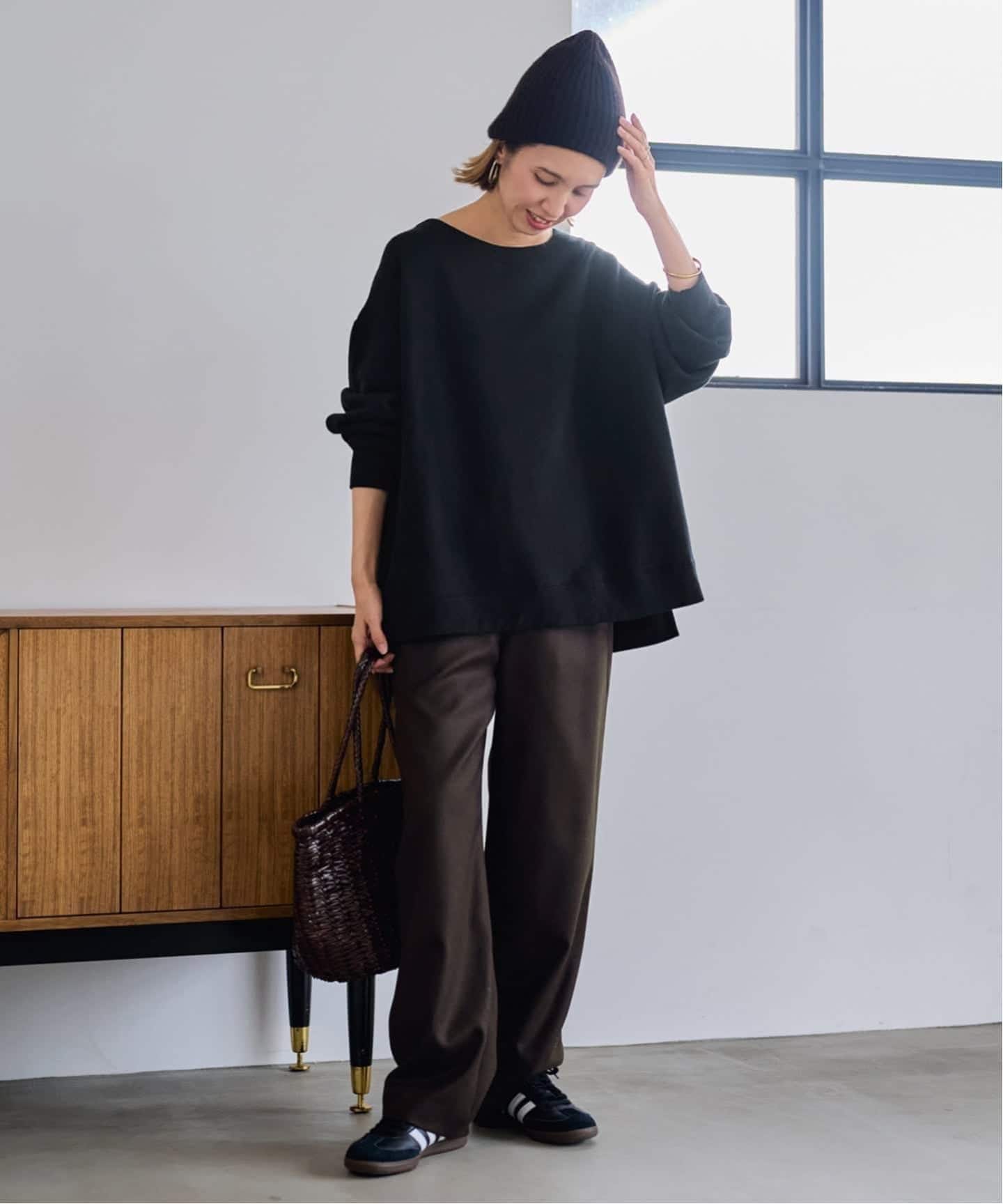 ≪一部カラーWEB限定 / 追加予約≫ボートネックワイドスウェット