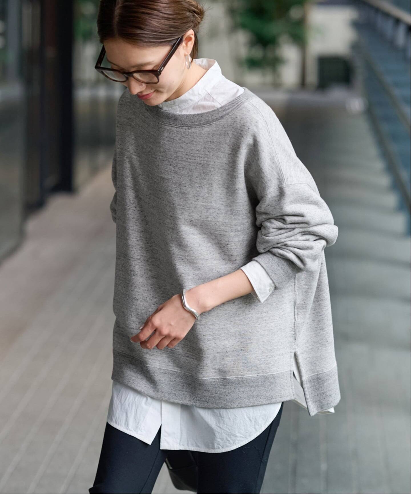 ≪一部カラーWEB限定 / 追加予約≫ボートネックワイドスウェット