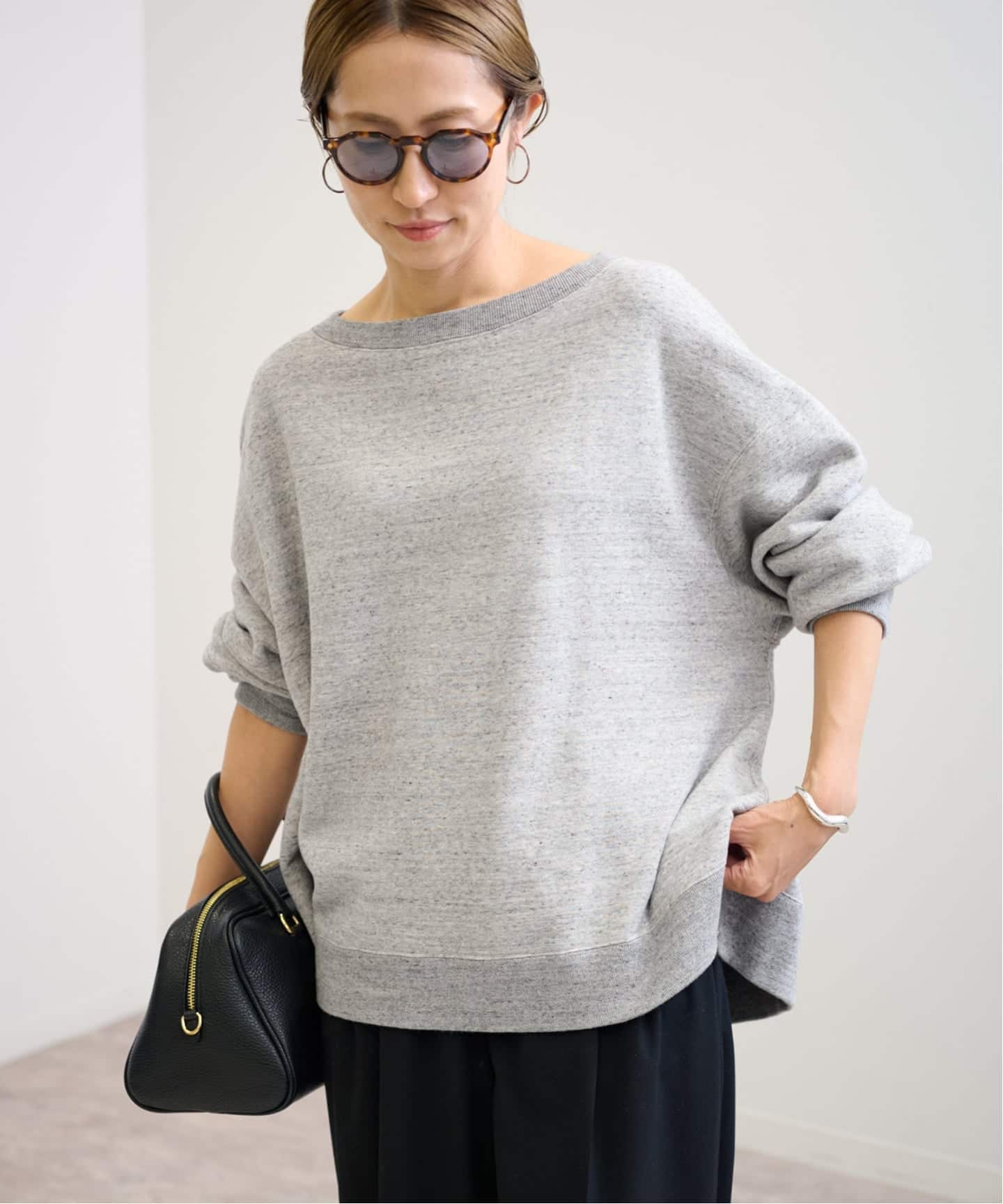 ≪一部カラーWEB限定 / 追加予約≫ボートネックワイドスウェット