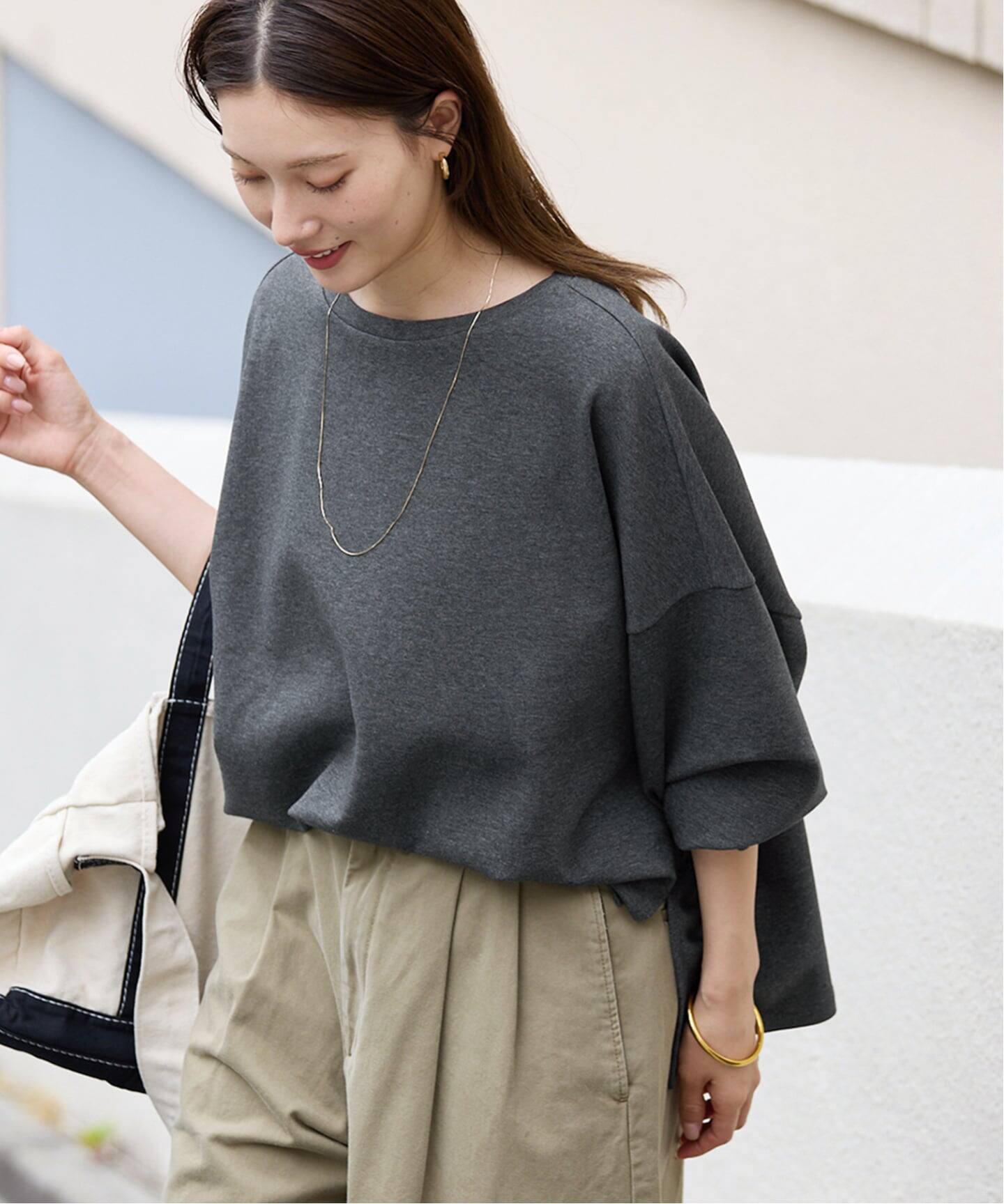 ライトダンボールポンチョプルオーバー（Tシャツ／カットソー 