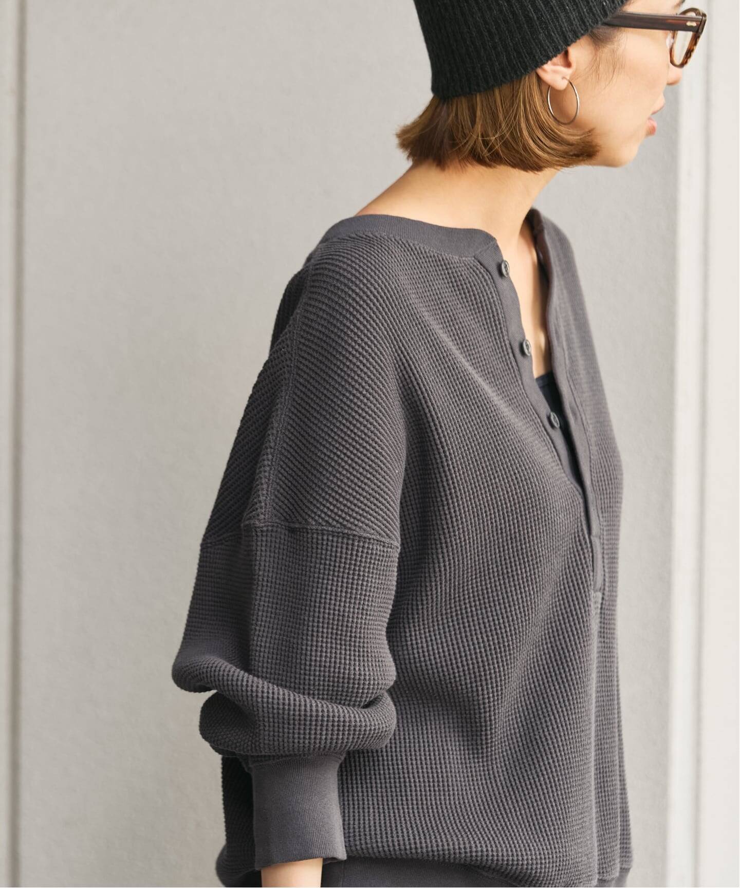 【新品タグ付き】FRAMeWORK ワッフルヘンリープルオーバー　ネイビー FRAMeWORK（フレームワーク） tシャツ 「追加」ワッフルヘンリープル