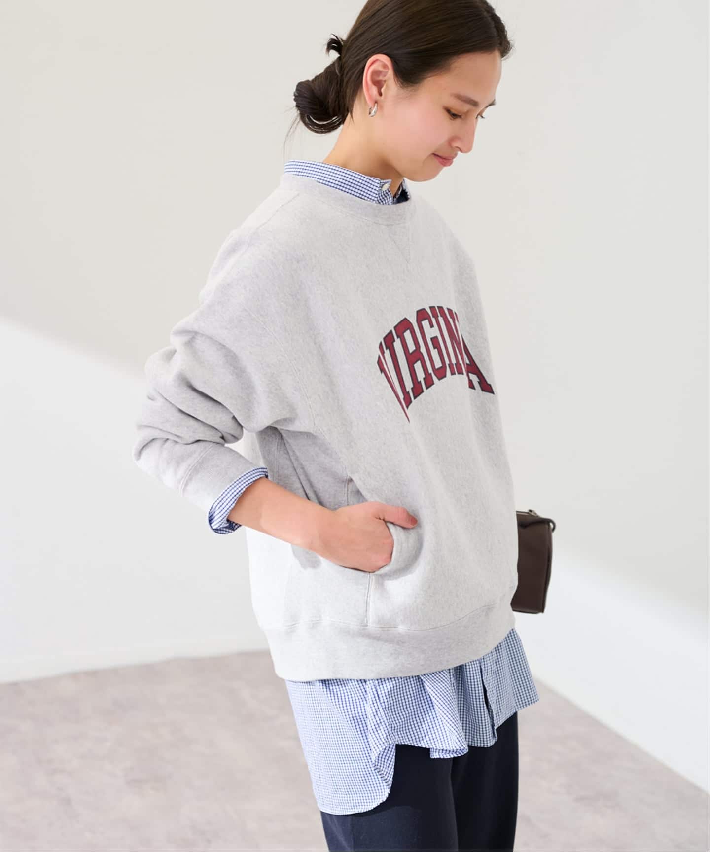 Champion 別注リバースウィーブ ロゴスウェットポケットプルオーバー