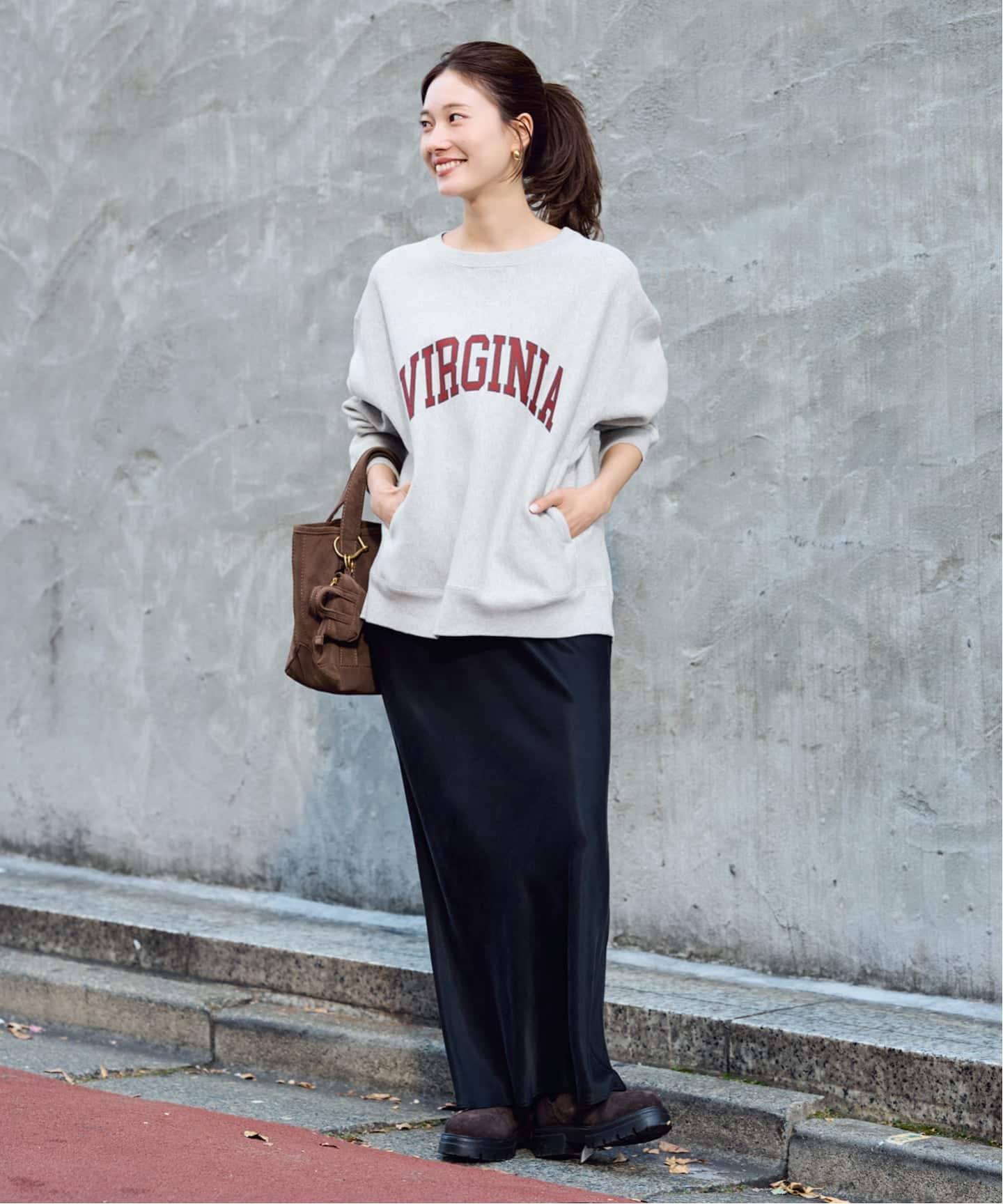 Champion 別注リバースウィーブ ロゴスウェットポケットプルオーバー