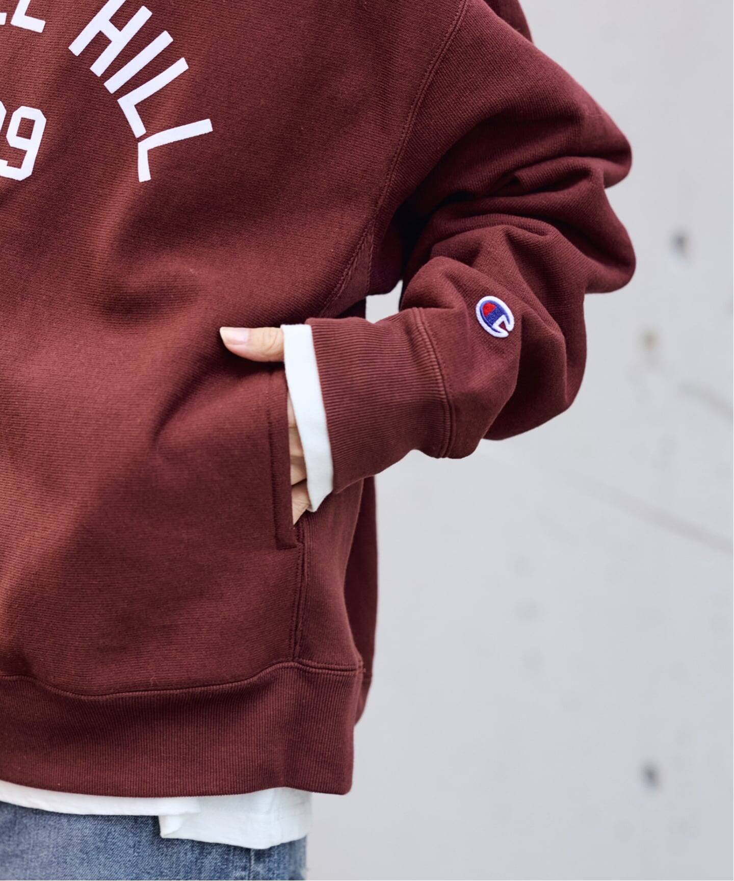 Champion 別注リバースウィーブ ロゴスウェットポケットプルオーバー