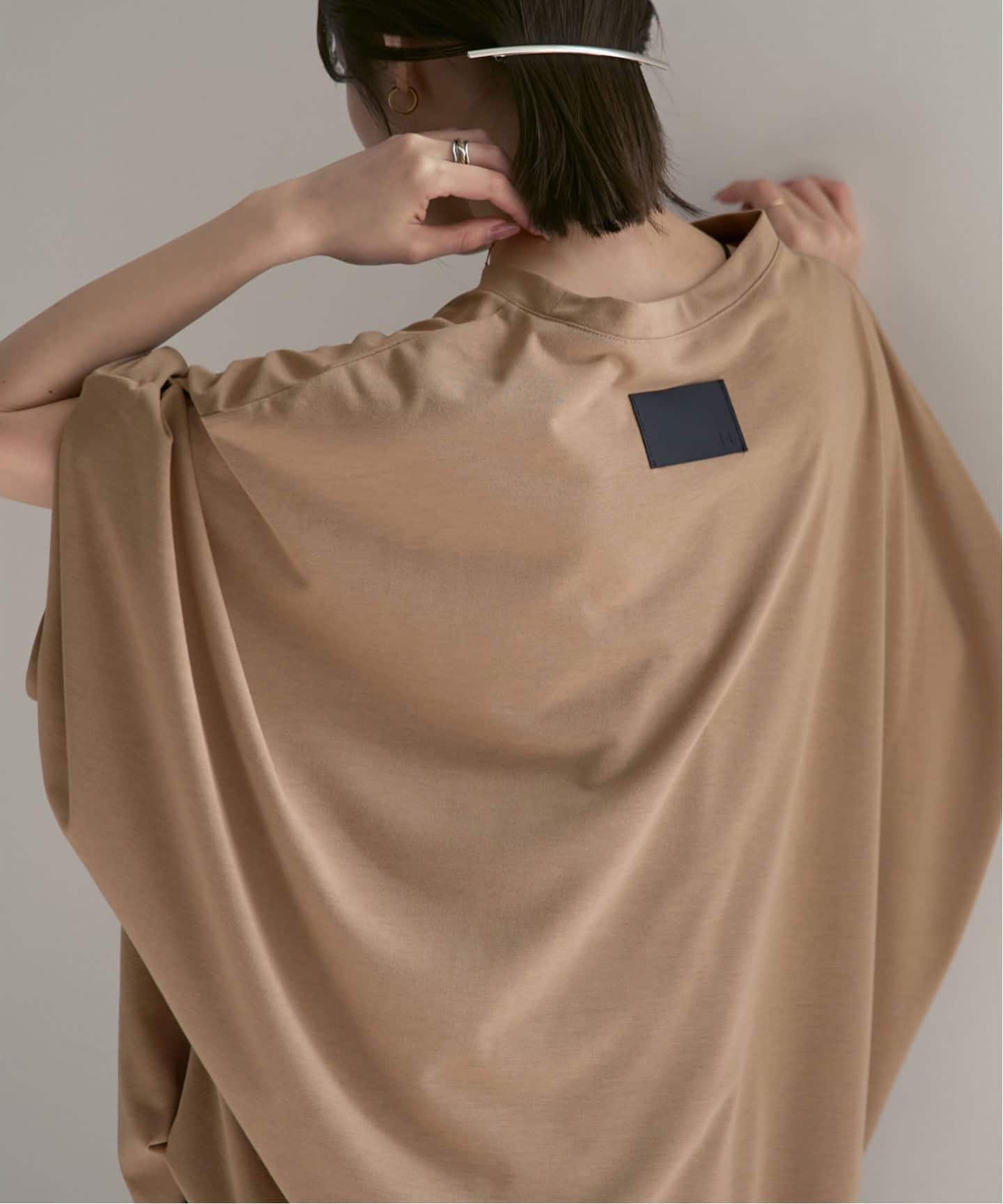 予約》COG THE BIGSMOKE/コグザビッグスモーク NARIAH TUCKED SLEEVE