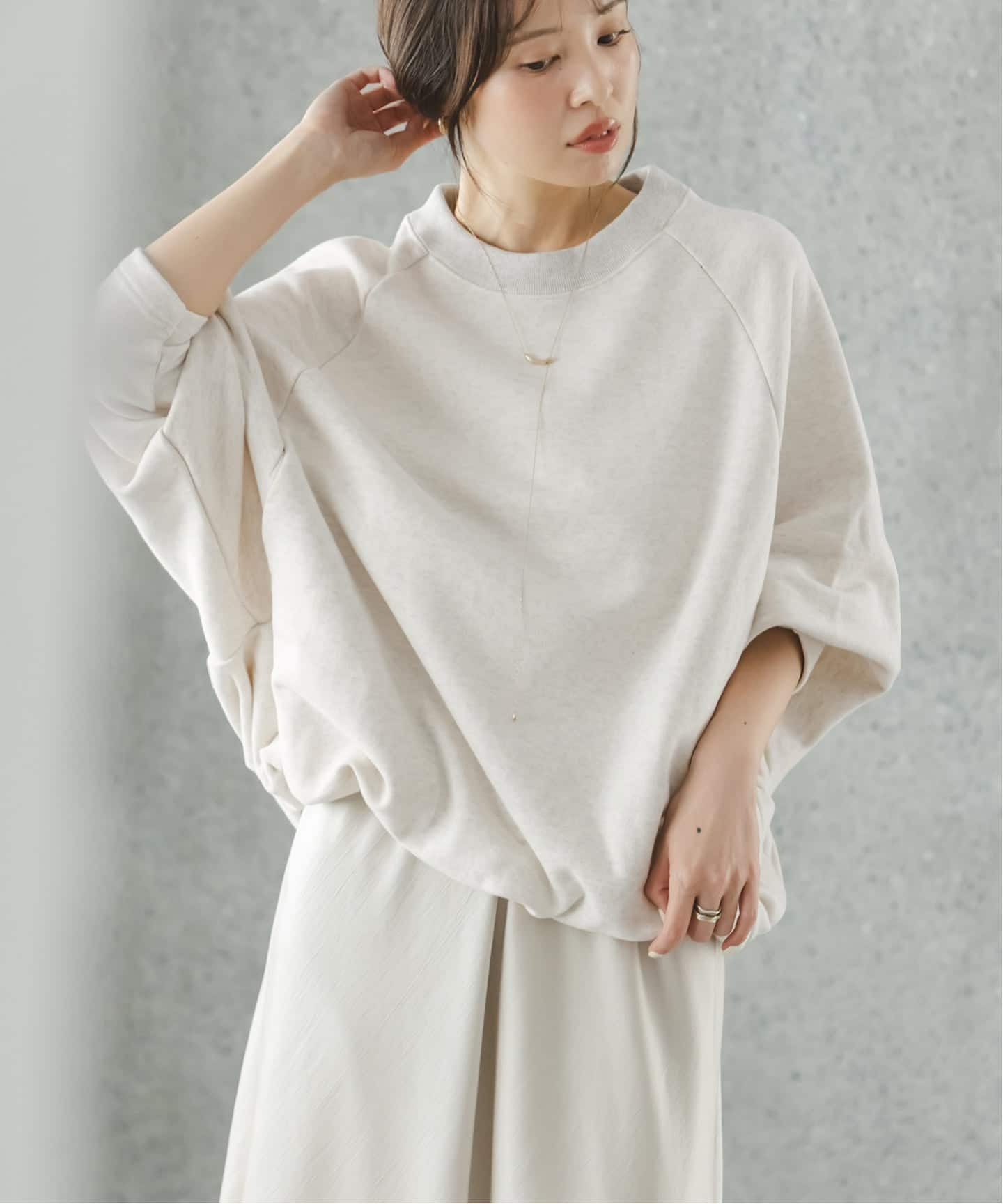 予約》COG THE BIGSMOKE/コグザビッグスモーク OLIVER PUFFY HEM TOP