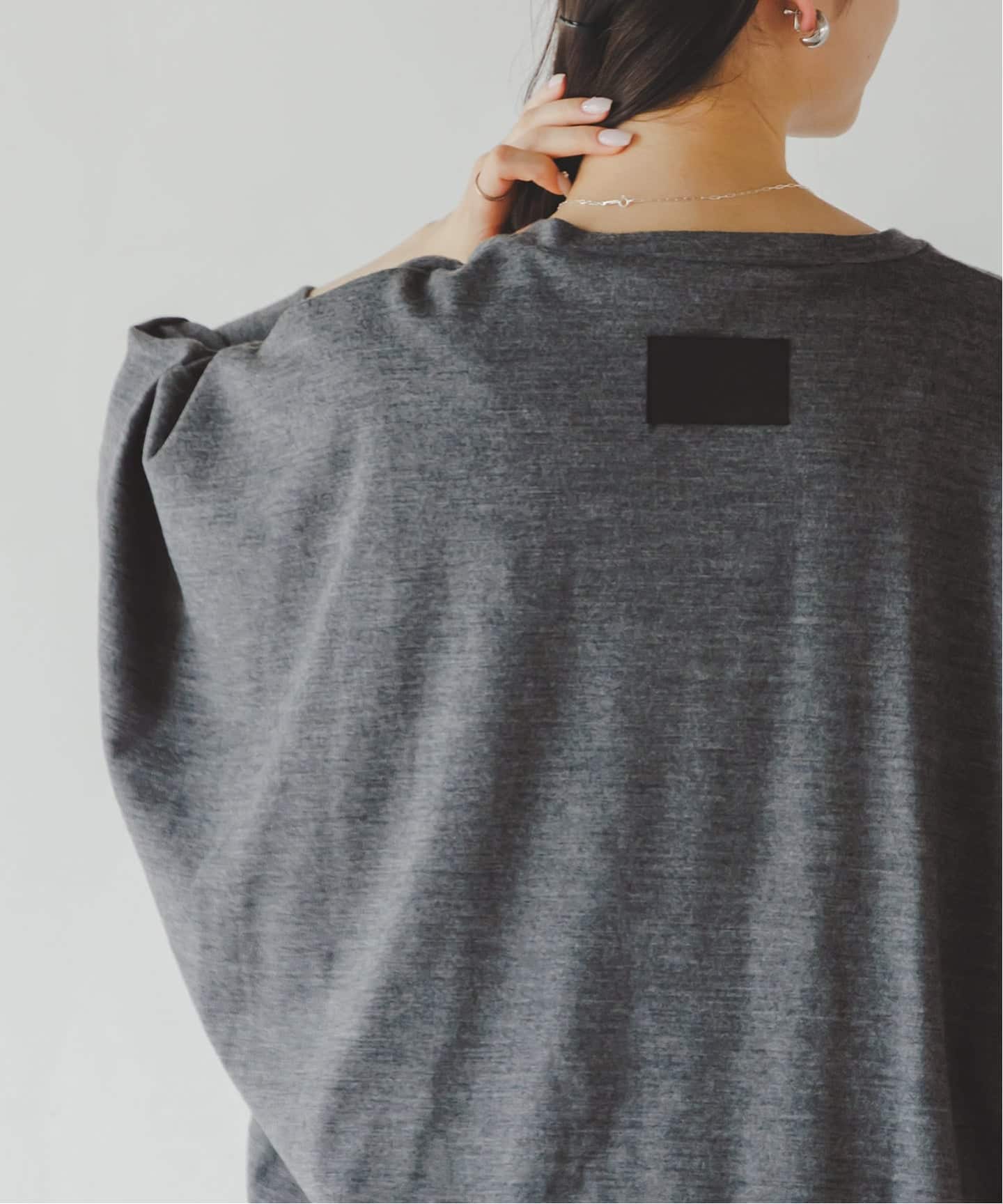 予約》COG THE BIGSMOKE/コグザビッグスモーク ORI V NECK TOP（T