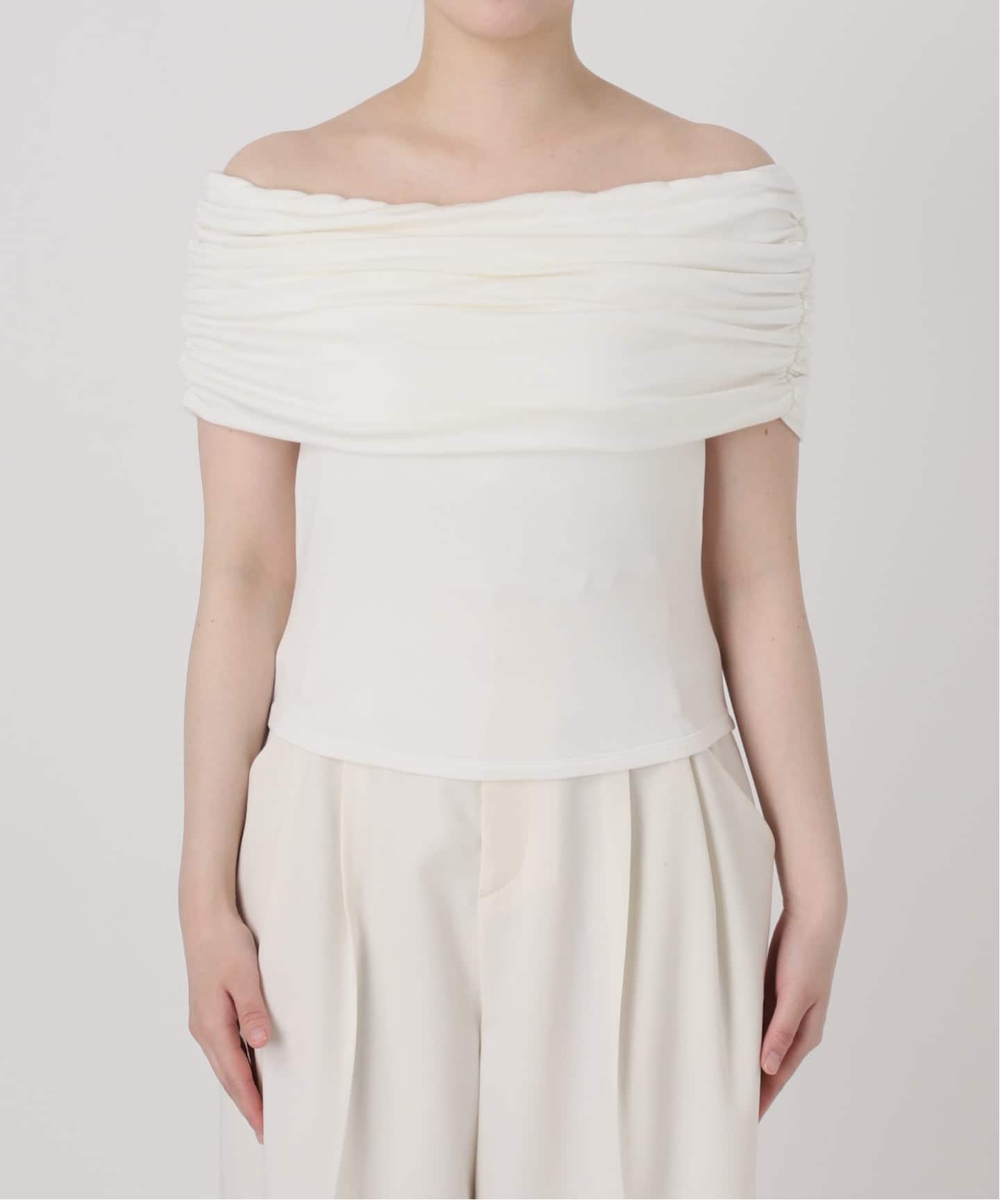 determ/デターム Collagen Gathered Off- Shoulder（Tシャツ
