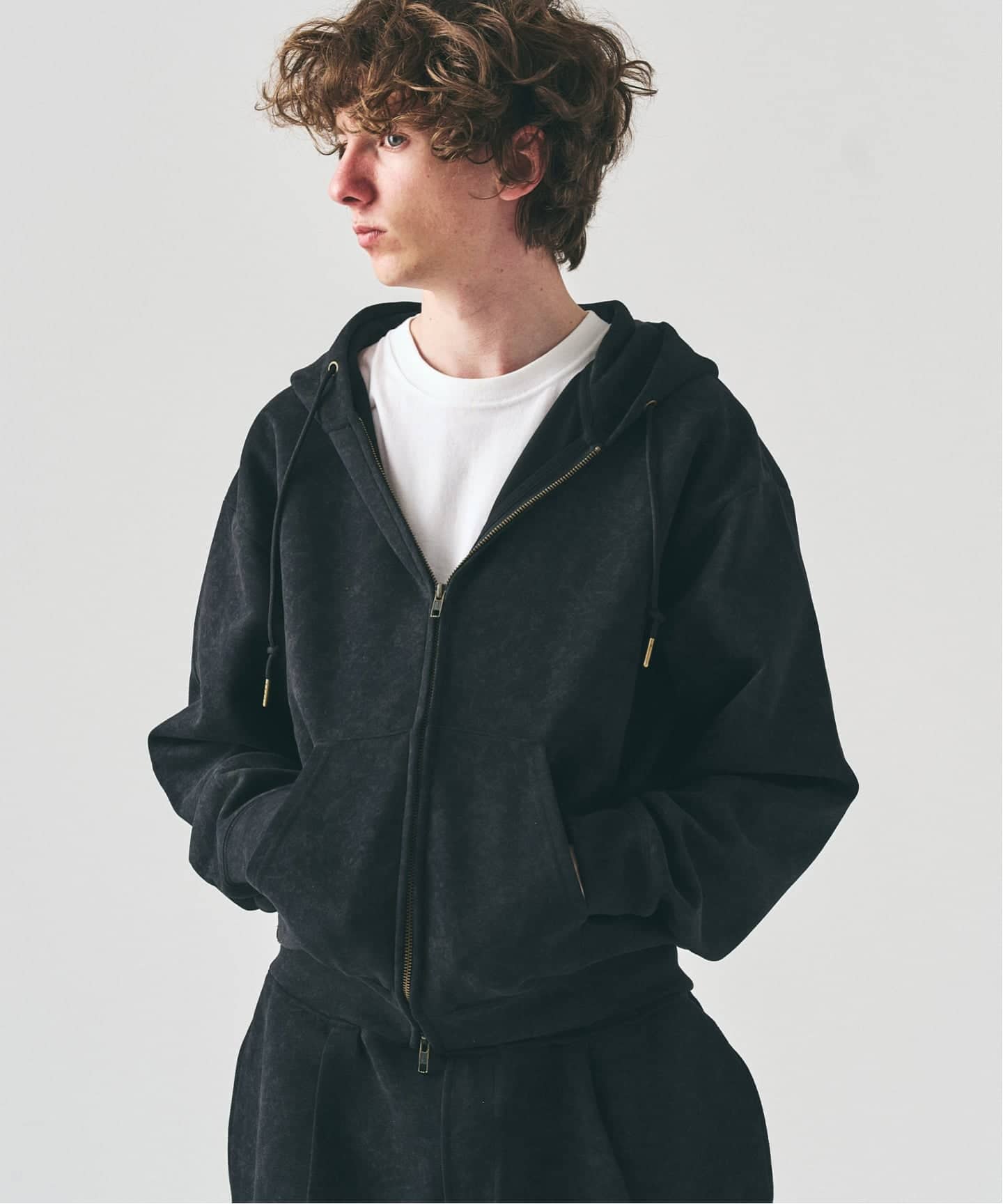 スプレーダンボール ジップパーカー（パーカー）｜417 EDIFICE（フォー