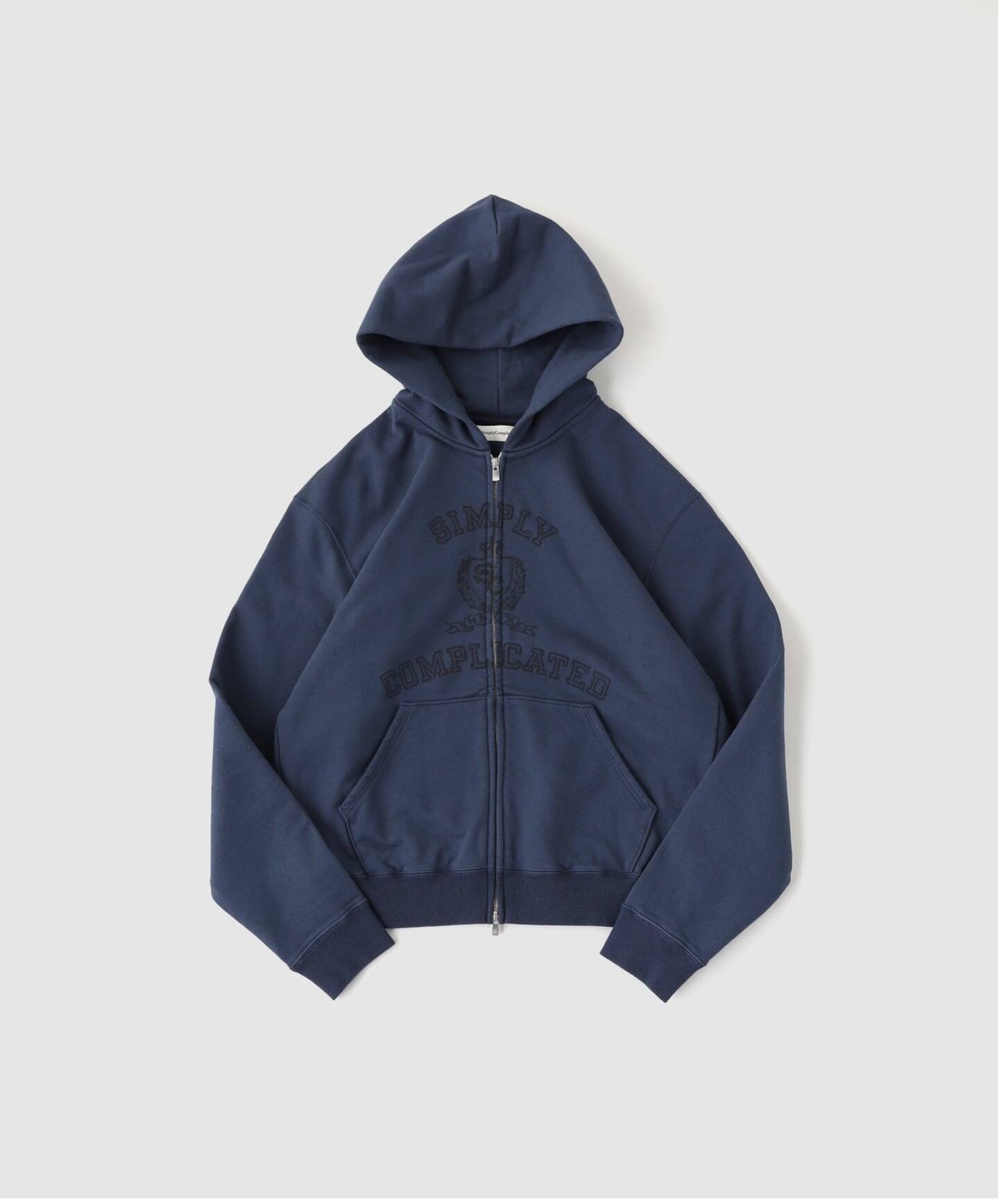 SimplyComplicated/シンプリーコンプリケイテッド COLLEGE ZIP HOODIE