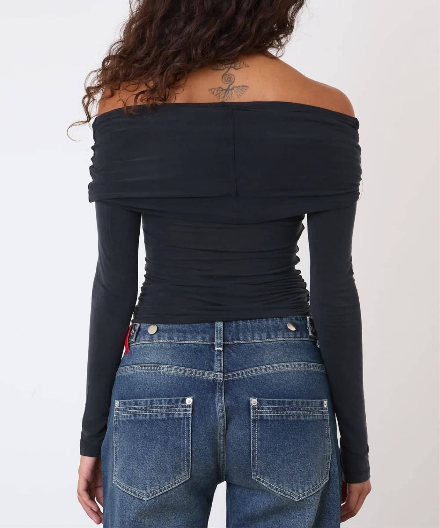 peachy den / ピーチーデン KYLIE COLD SHOULDER TOP（Tシャツ