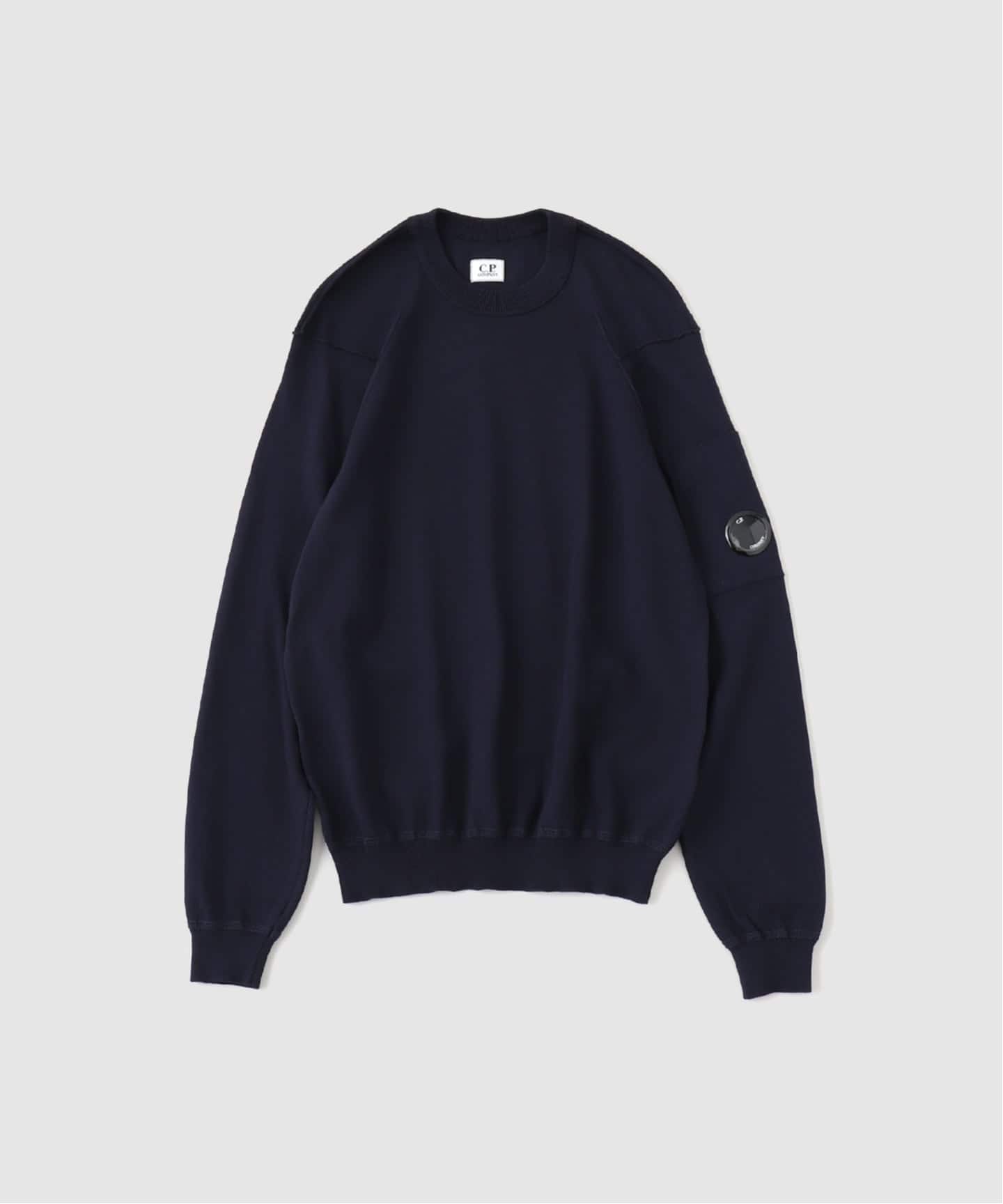 C.P.Company / シーピーカンパニー CTTN SEA ISLAND CREWNECK LENS KN