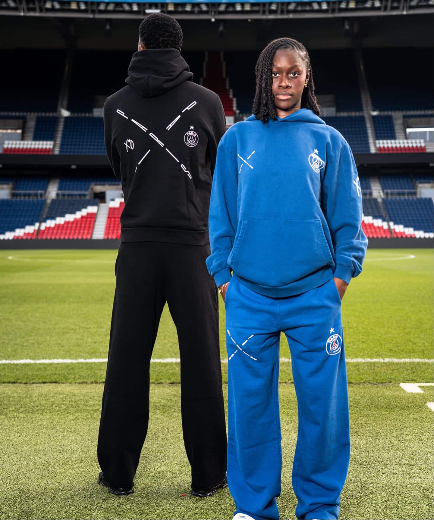 PSG パリサンジェルマン フルジップパーカー ネイビー CL2連覇記念