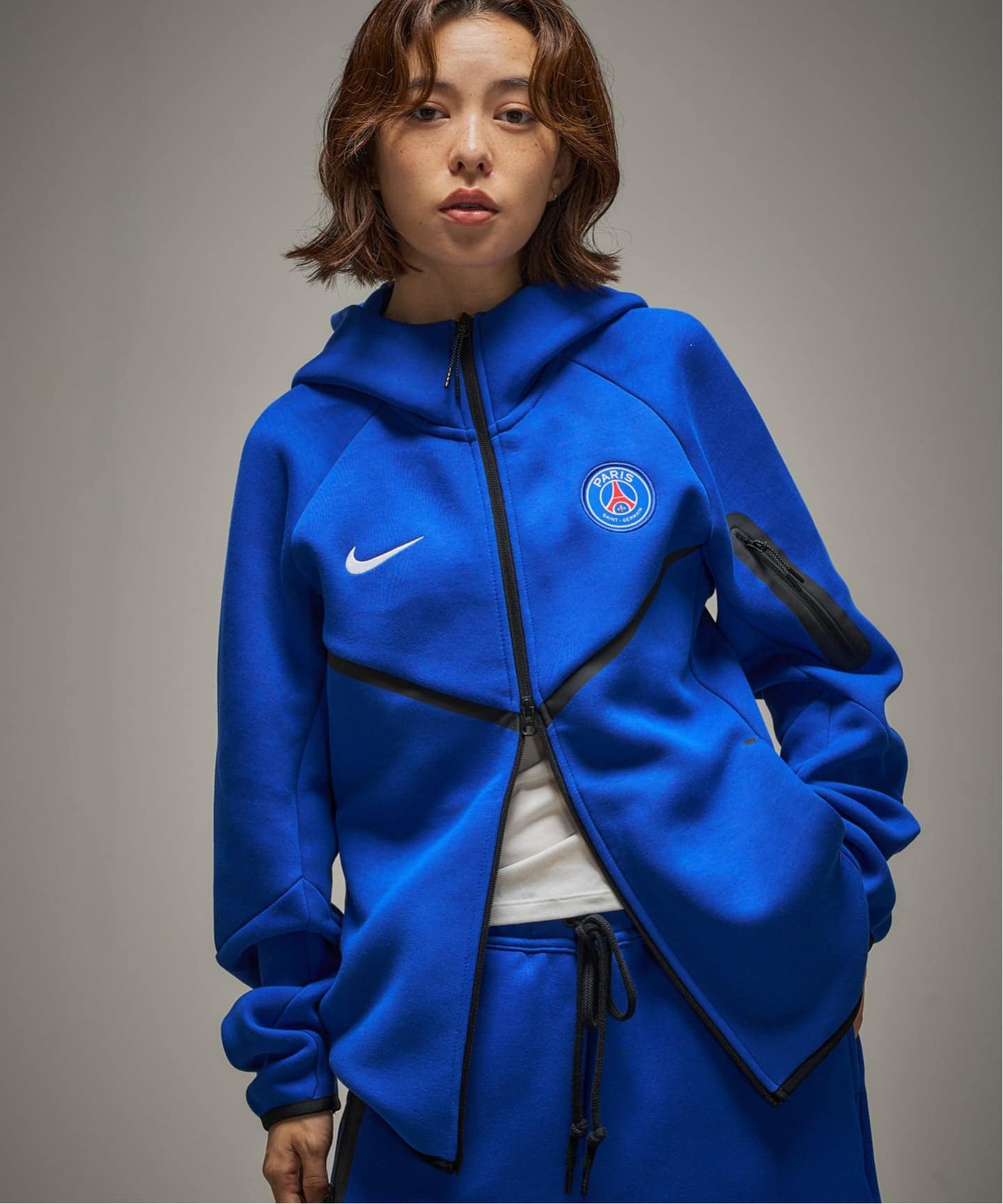 NIKE / ナイキ】PSG M NK TCH FLC FZ WR HOODIE（パーカー）｜Paris
