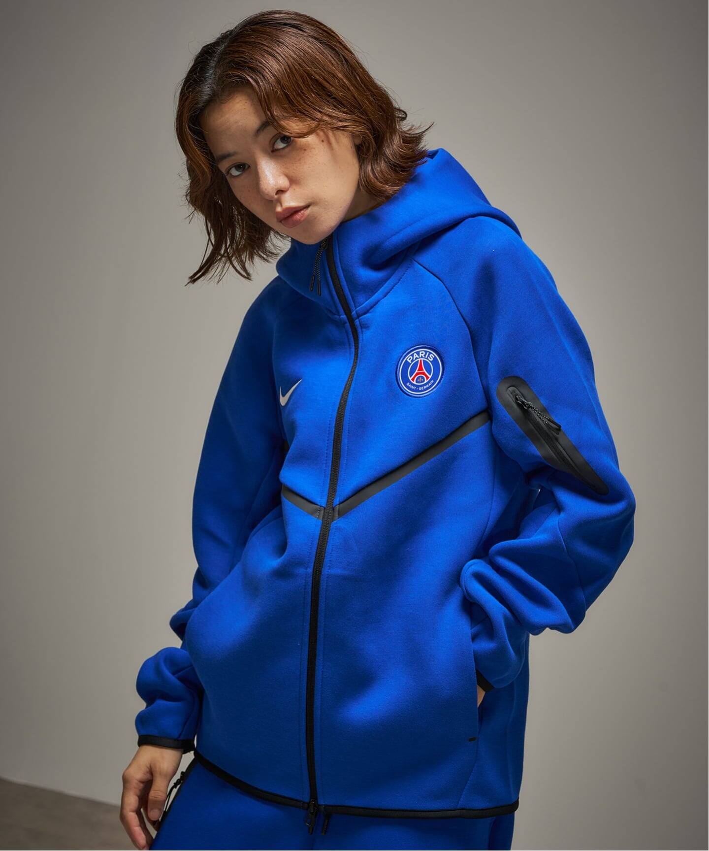 NIKE / ナイキ】PSG M NK TCH FLC FZ WR HOODIE（パーカー）｜Paris