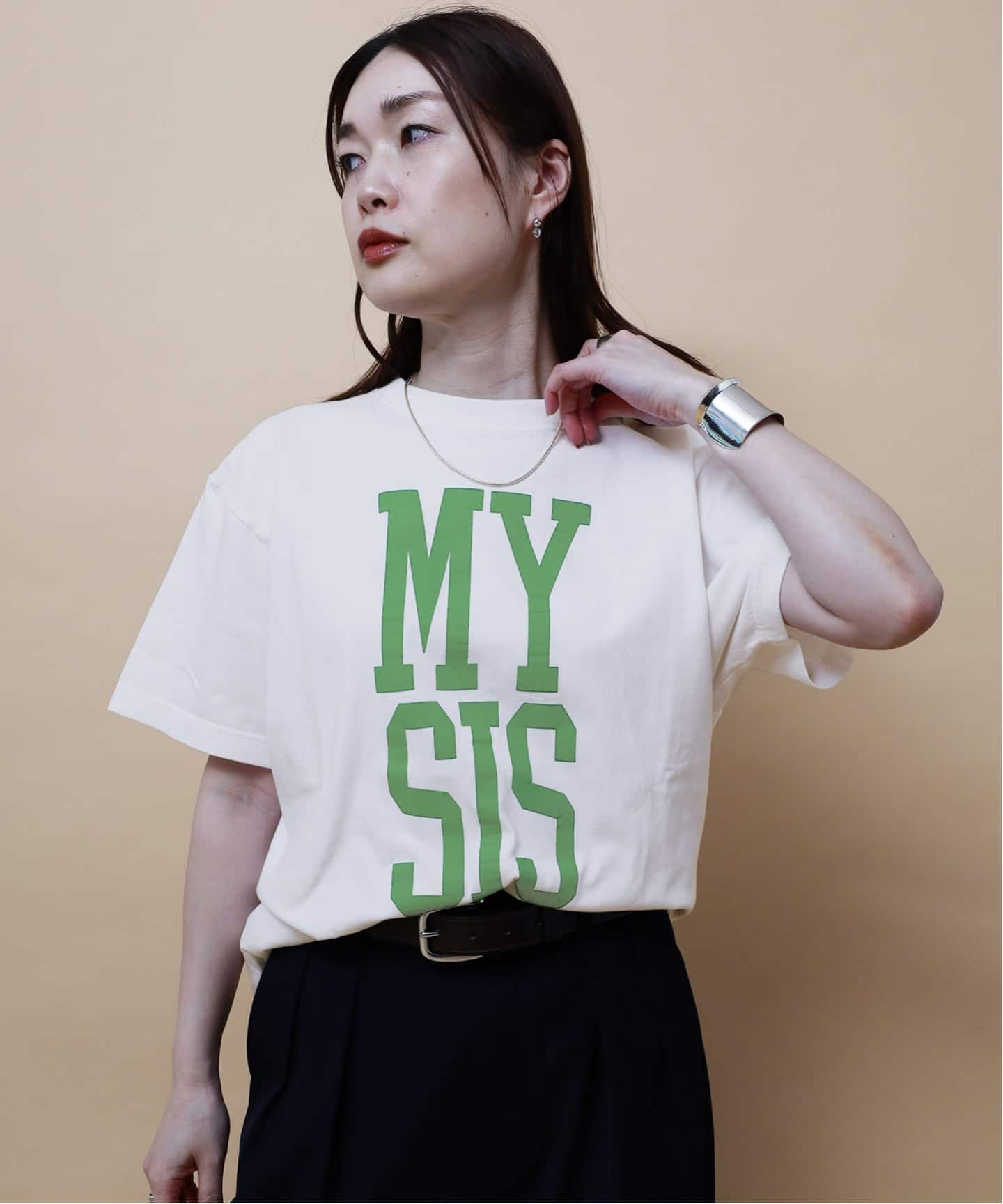 丸の内店＆WEB限定》【MYSIS】Tシャツ（Tシャツ／カットソー