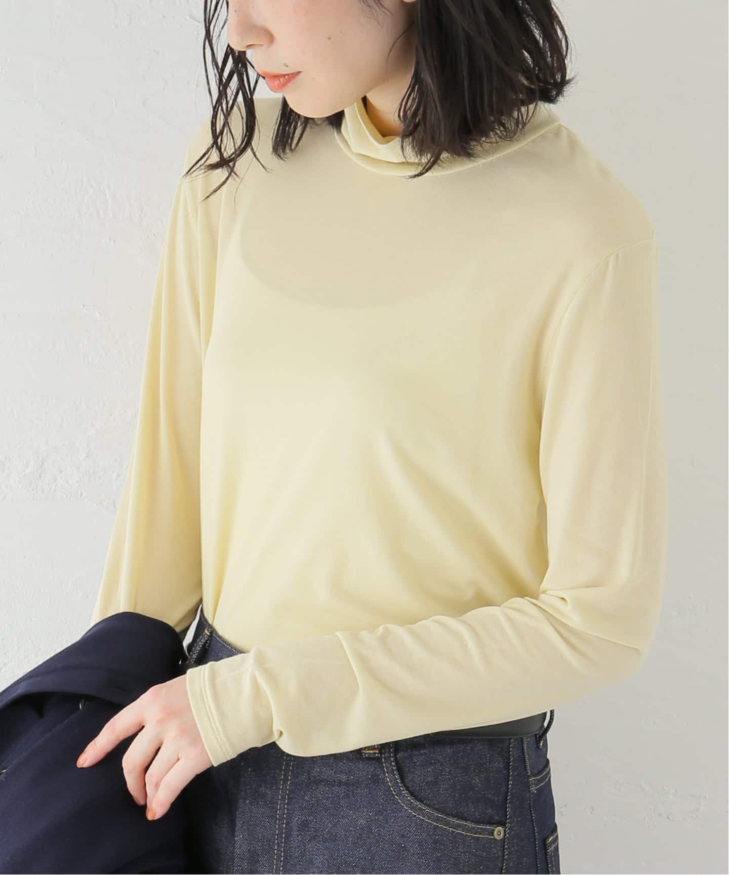 タートルネックプルオーバー：カットソー（Tシャツ／カットソー