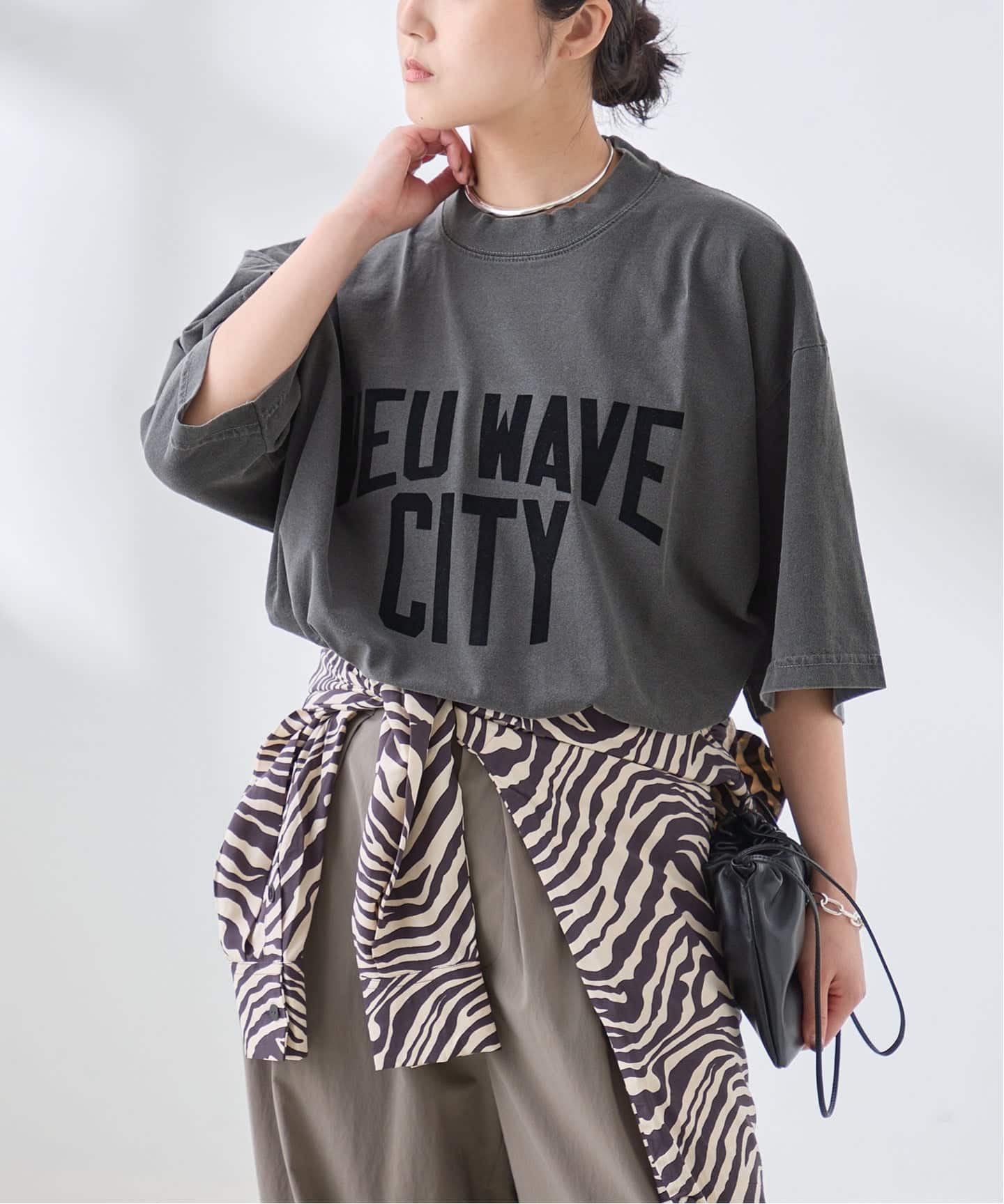 ISNESS MUSIC/イズネス ミュージック NEU WAVE Tシャツ（Tシャツ