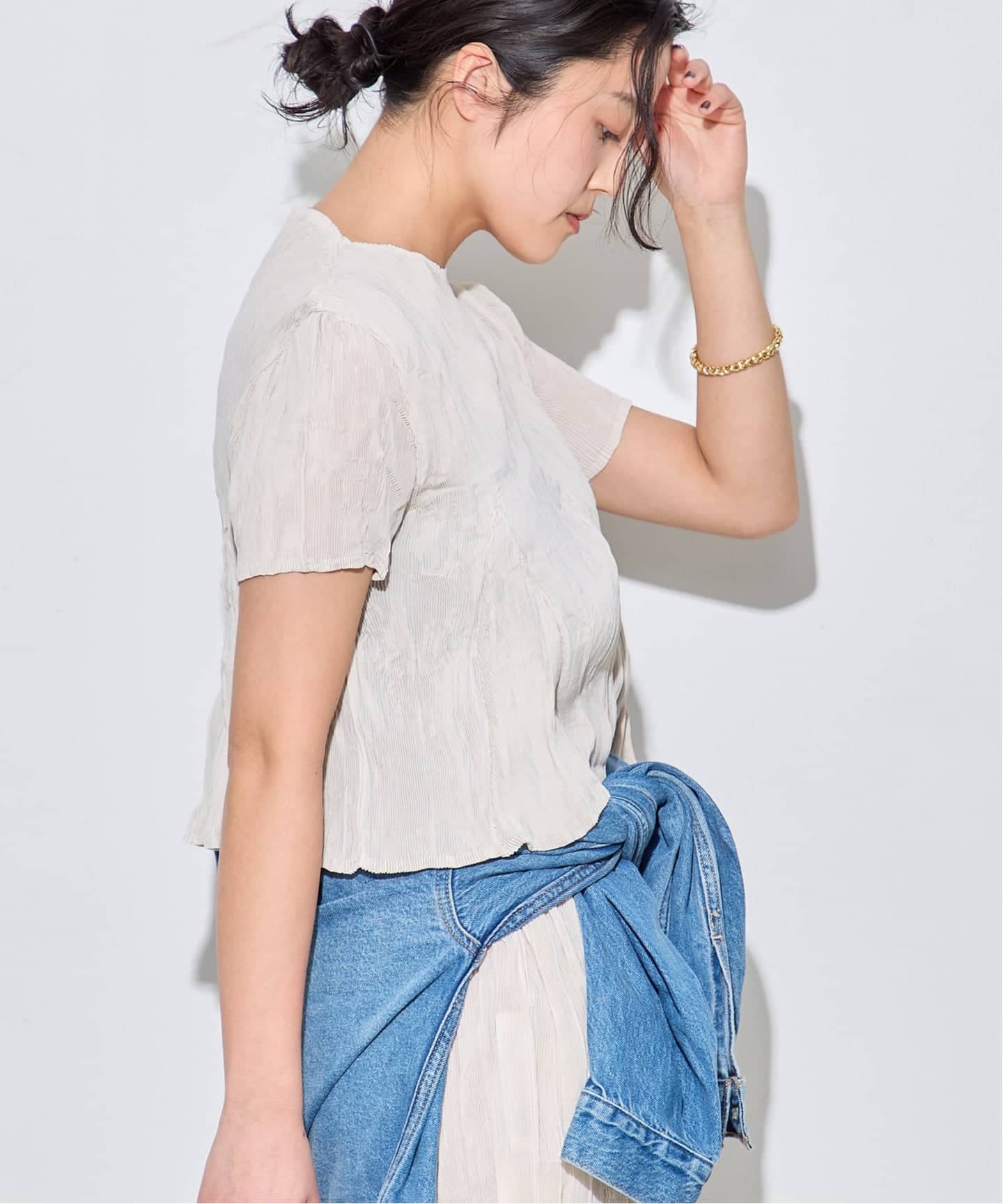 Gongdid Design】 Carry Over_Wavy_Crop Top：トップス（Tシャツ