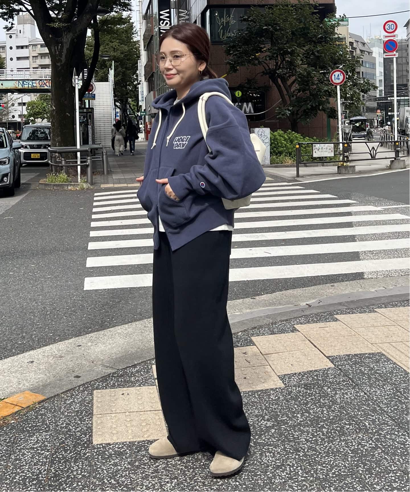 予約》別注【CHAMPION*JOURNAL STANDARD by HOLIDAY】ZIP HOODIE