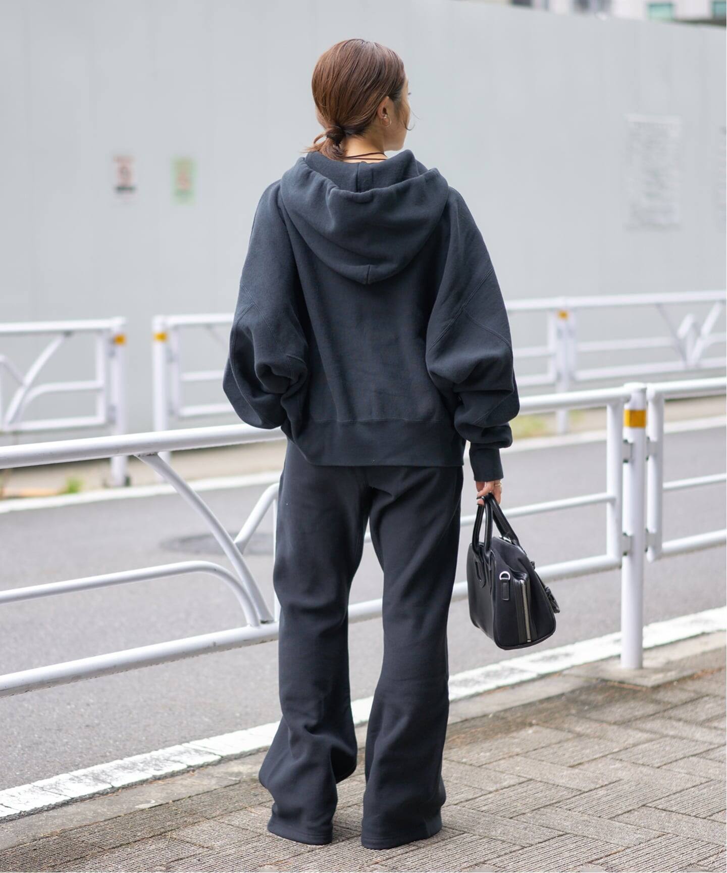 予約》別注【CHAMPION*JOURNAL STANDARD by HOLIDAY】ZIP HOODIE
