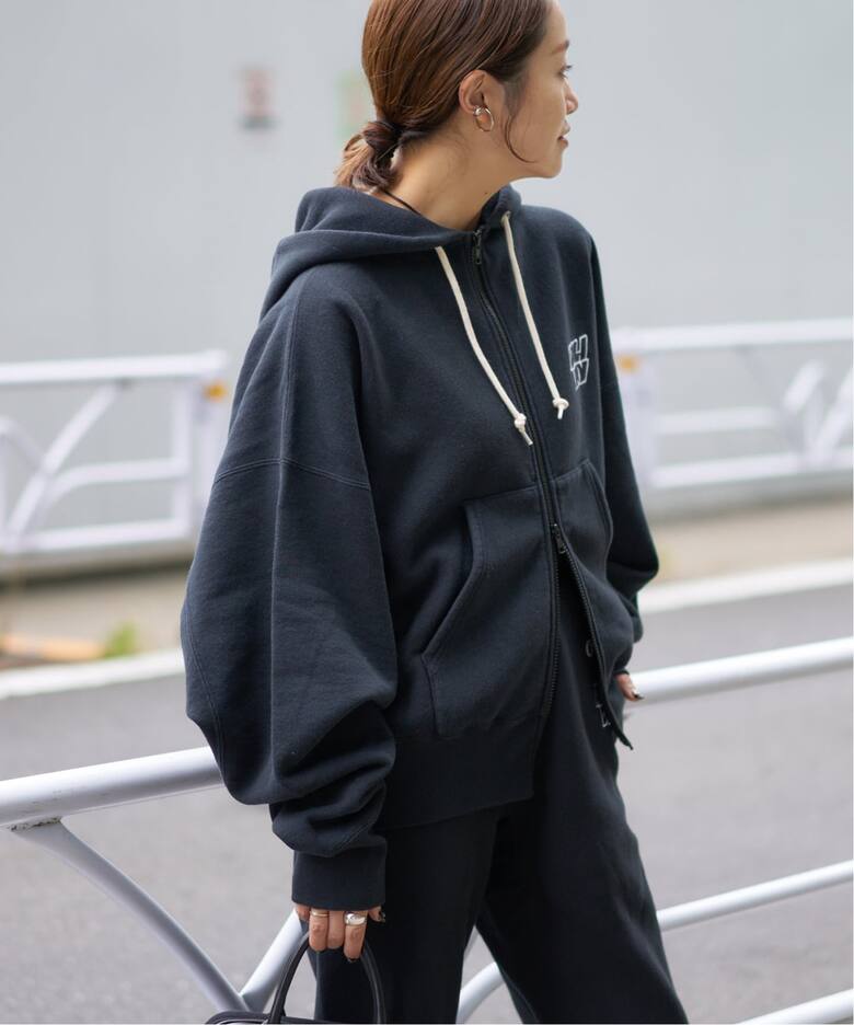 別注【CHAMPION*JOURNAL STANDARD by HOLIDAY】ZIP HOODIE（パーカー 