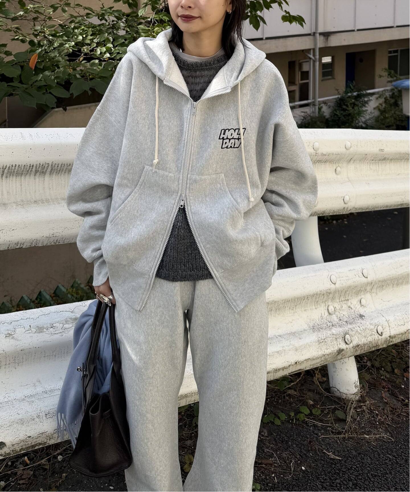 別注【CHAMPION*JOURNAL STANDARD by HOLIDAY】ZIP HOODIE（パーカー