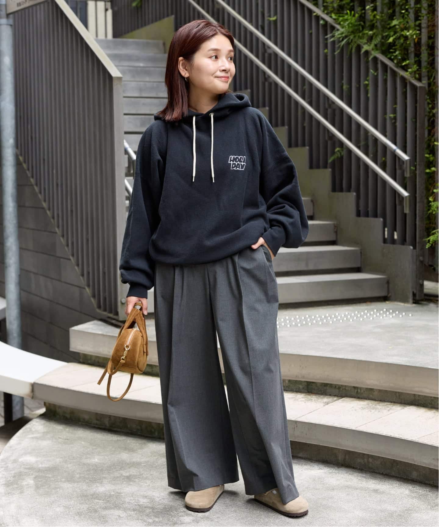 holiday ジャーナルスタンダード champion パーカー 予約》別注【CHAMPION*JOURNAL STANDARD by HOLIDAY】HOODIE（パーカー