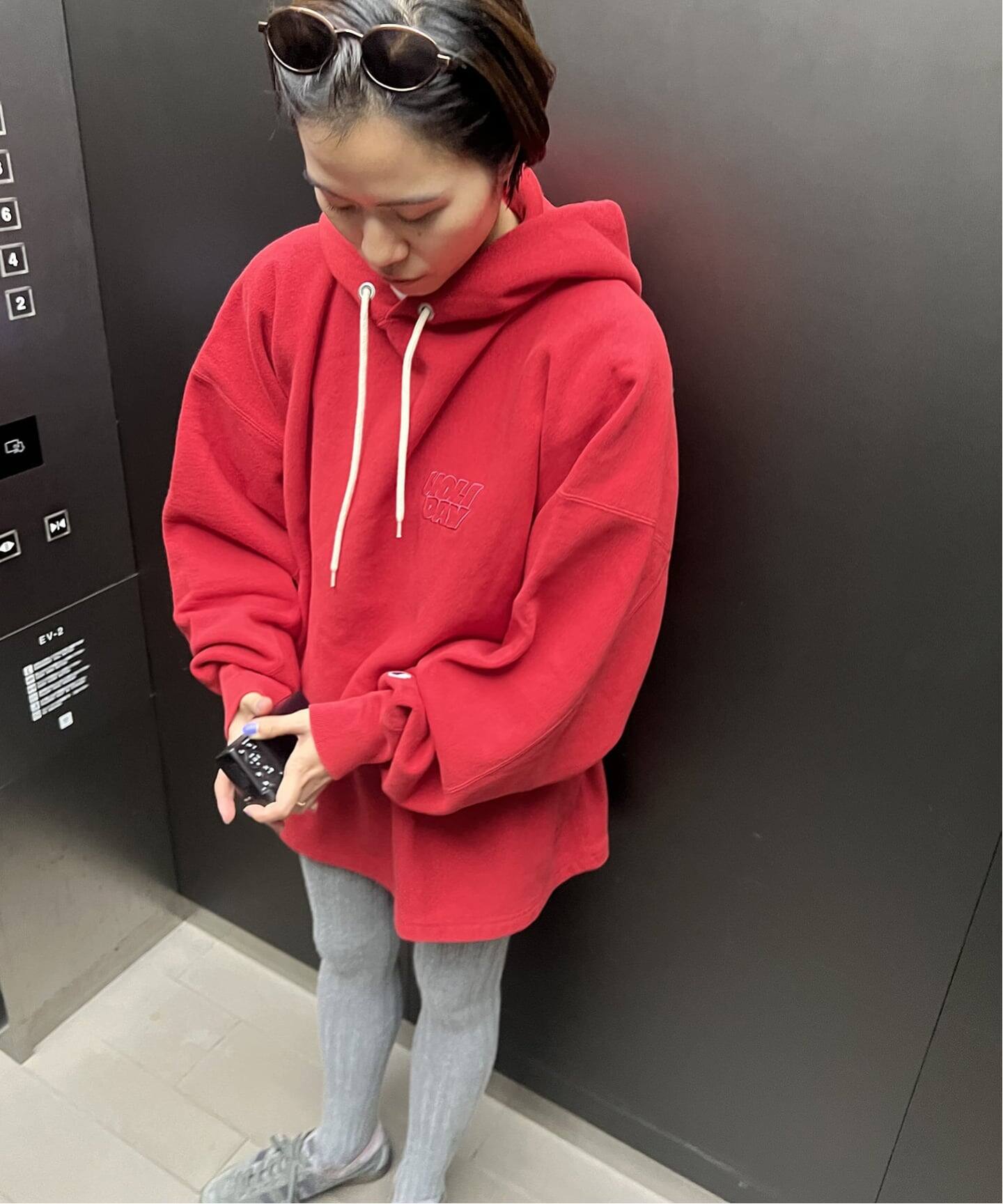 別注【CHAMPION*JOURNAL STANDARD by HOLIDAY】HOODIE（パーカー 