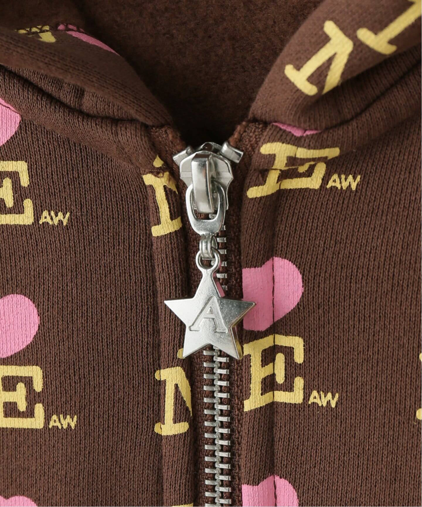 Ashley Williams】SHRUNK BABY HOODIE（パーカー）｜Oriens JOURNAL 