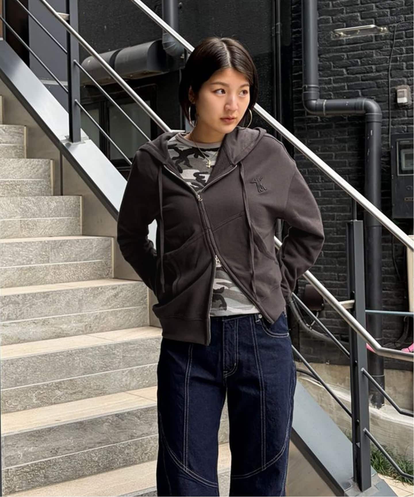 open yy パーカー　ブラック OPEN YY (オープン ワイワイ) HOODYSUIT / BLACK | Detail Application