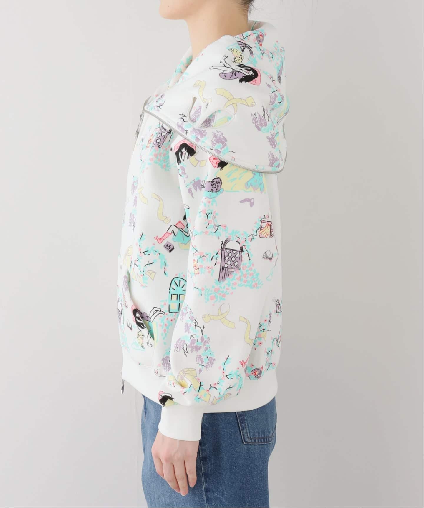 Ashley Williams】 BUTTERFLY HOODIE（パーカー）｜Oriens JOURNAL