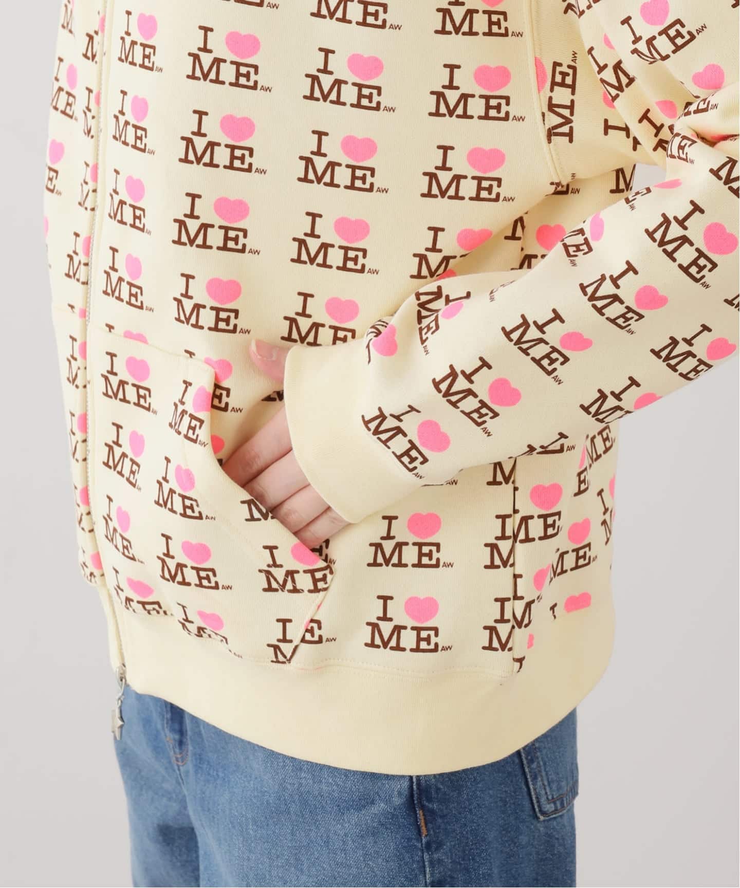 Ashley Williams】 BUTTERFLY HOODIE（イエロー）（パーカー）｜Oriens
