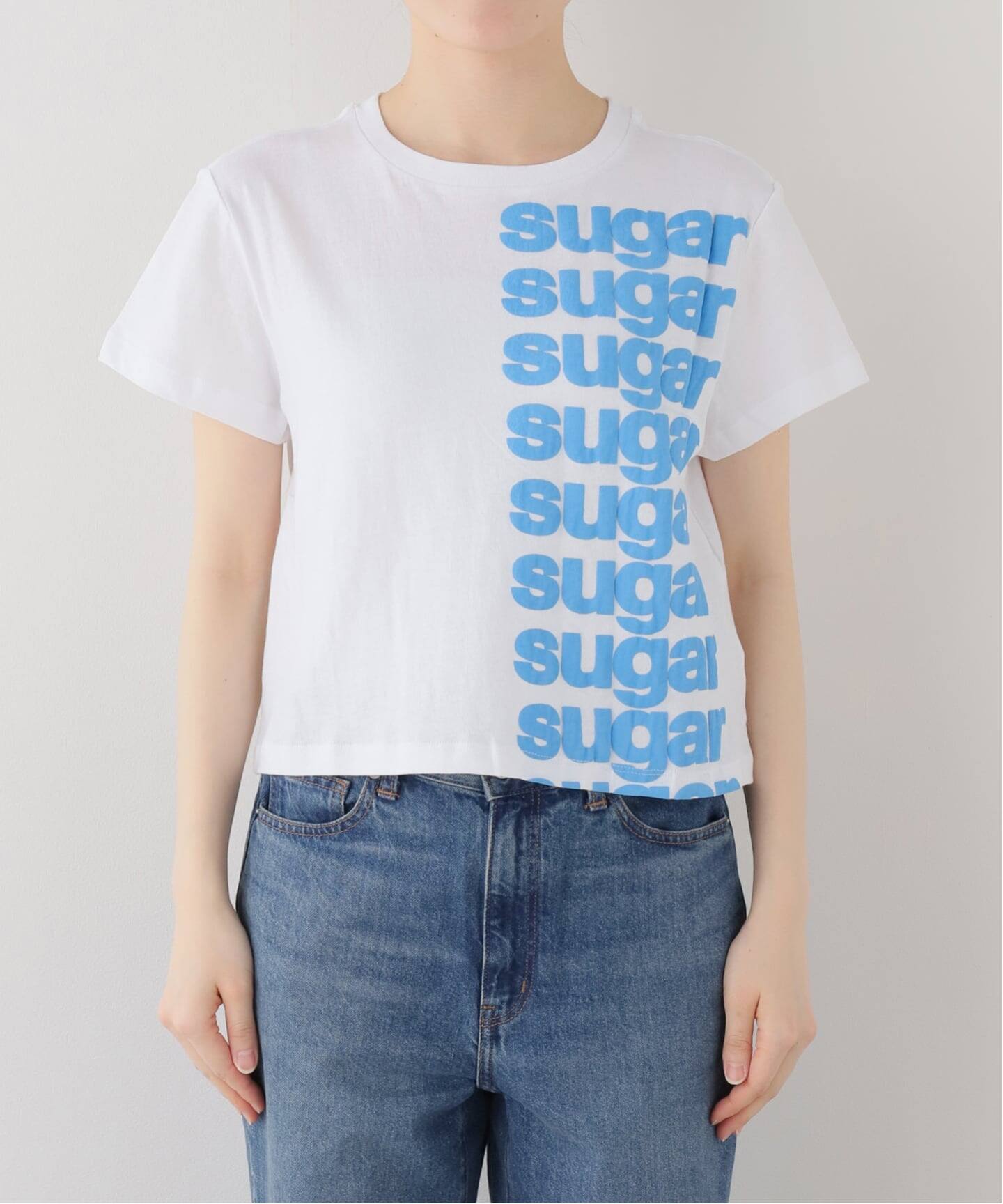 Ashley Williams】 WHITE CROPPED T-SHIRT（Tシャツ／カットソー 