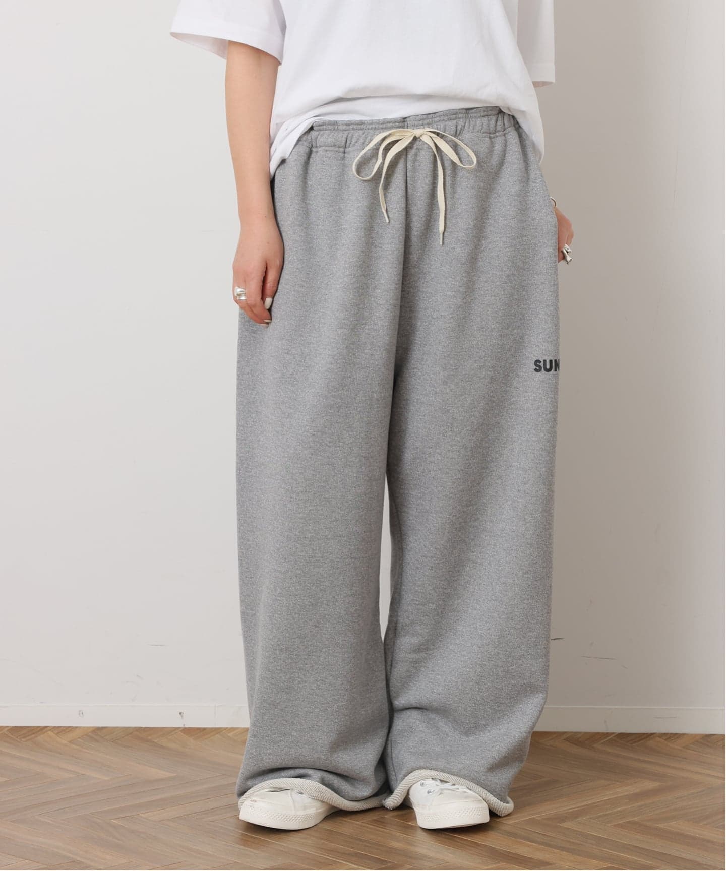 オーバーサイズ SUNDAY スウェット　journalstandardluxe 予約》SUNDAY スウェットパンツ（スウェットパンツ）｜journal