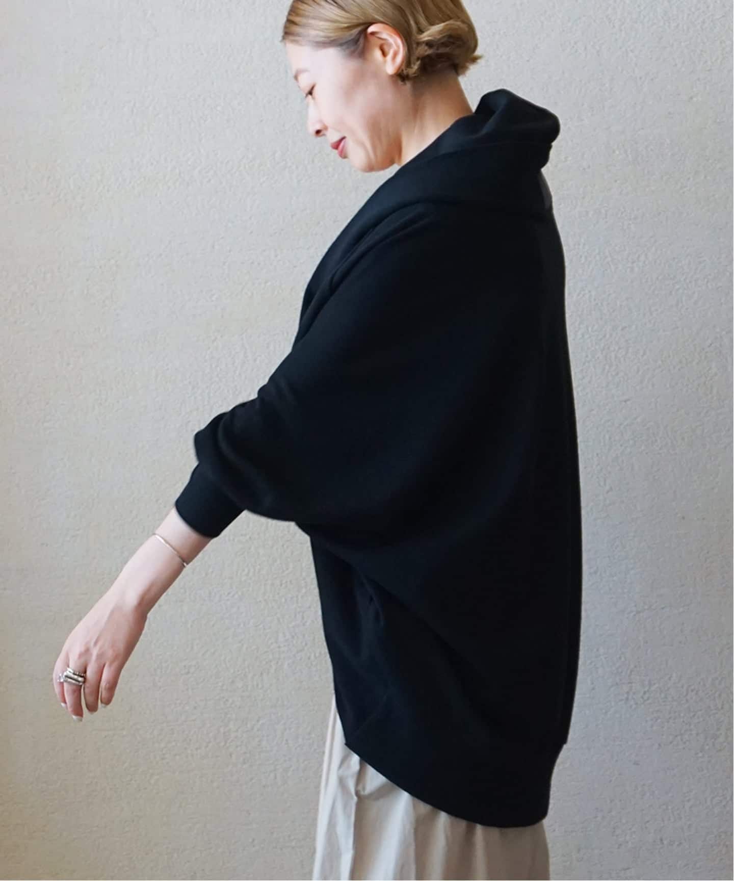 COGTHEBIGSMOKE 】NICOLETTE BORERO HOODY（カーディガン）｜journal