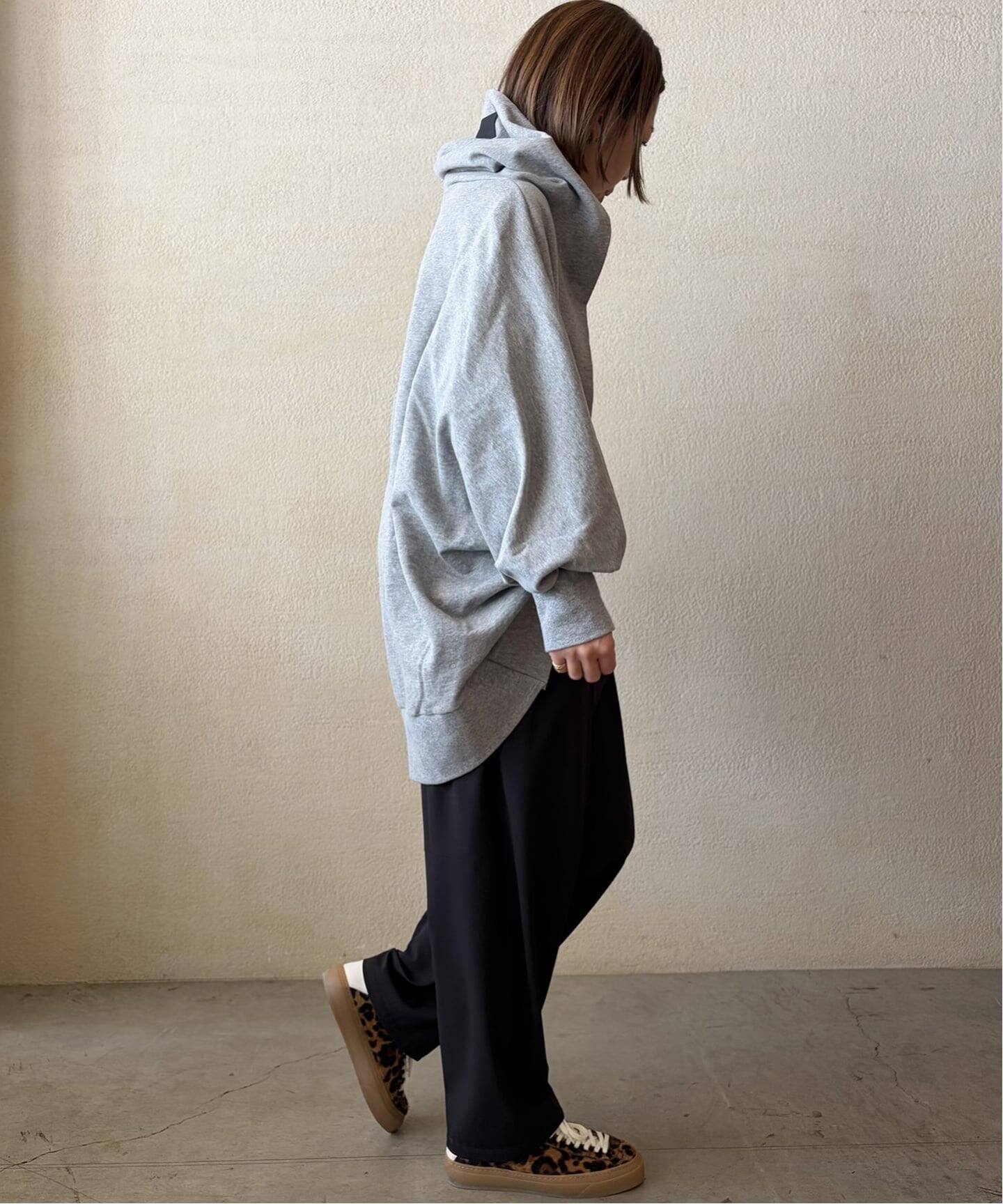 COGTHEBIGSMOKE 】NICOLETTE BORERO HOODY（カーディガン）｜journal