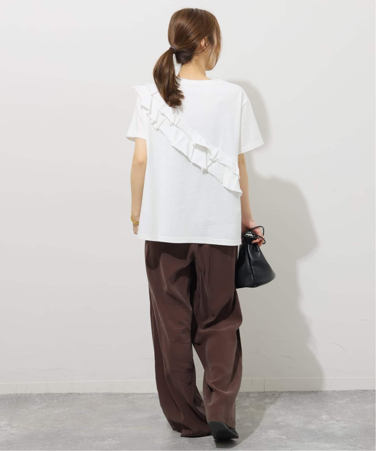 WEB限定追加2》アシンメトリーフリルTEE（Tシャツ／カットソー